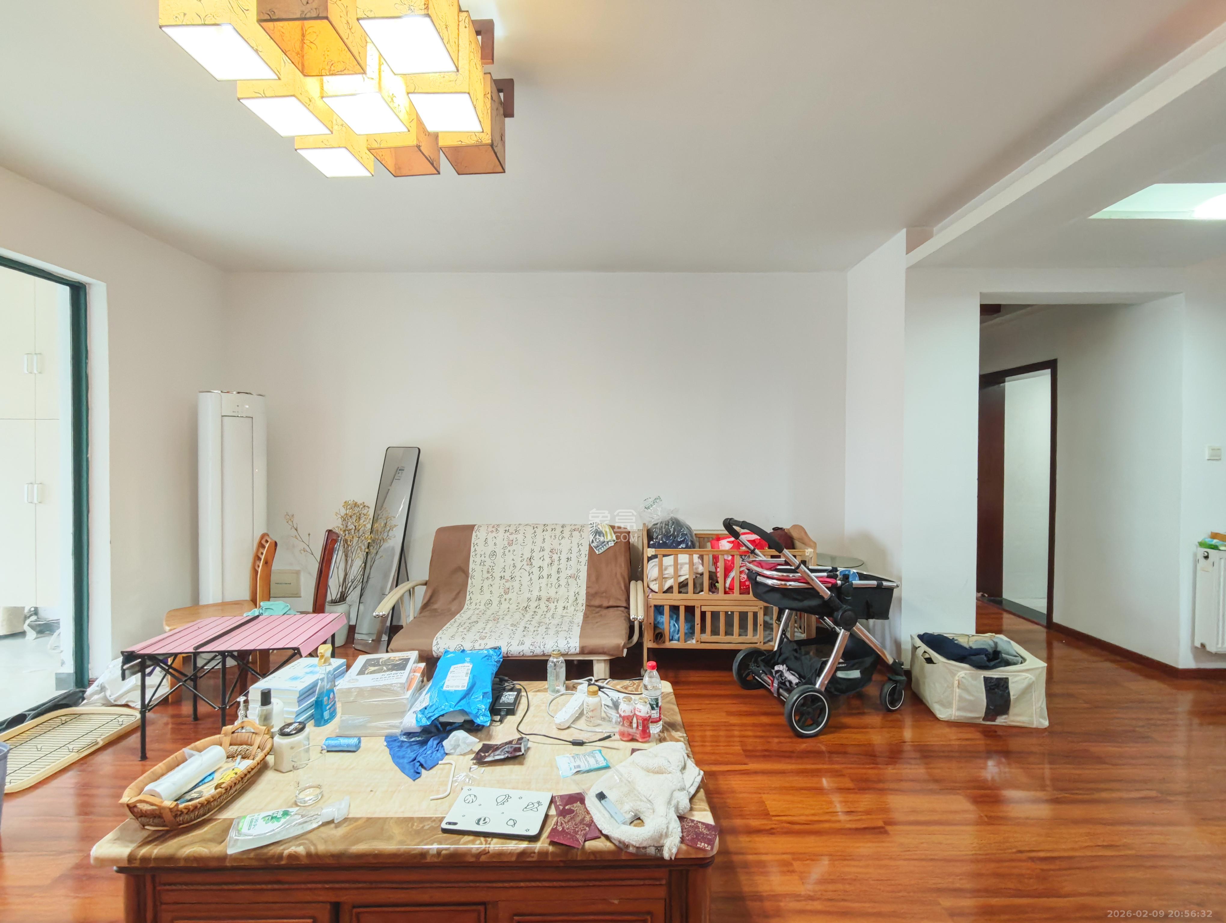 华盛世纪新城  1室2厅2卫    138.0万