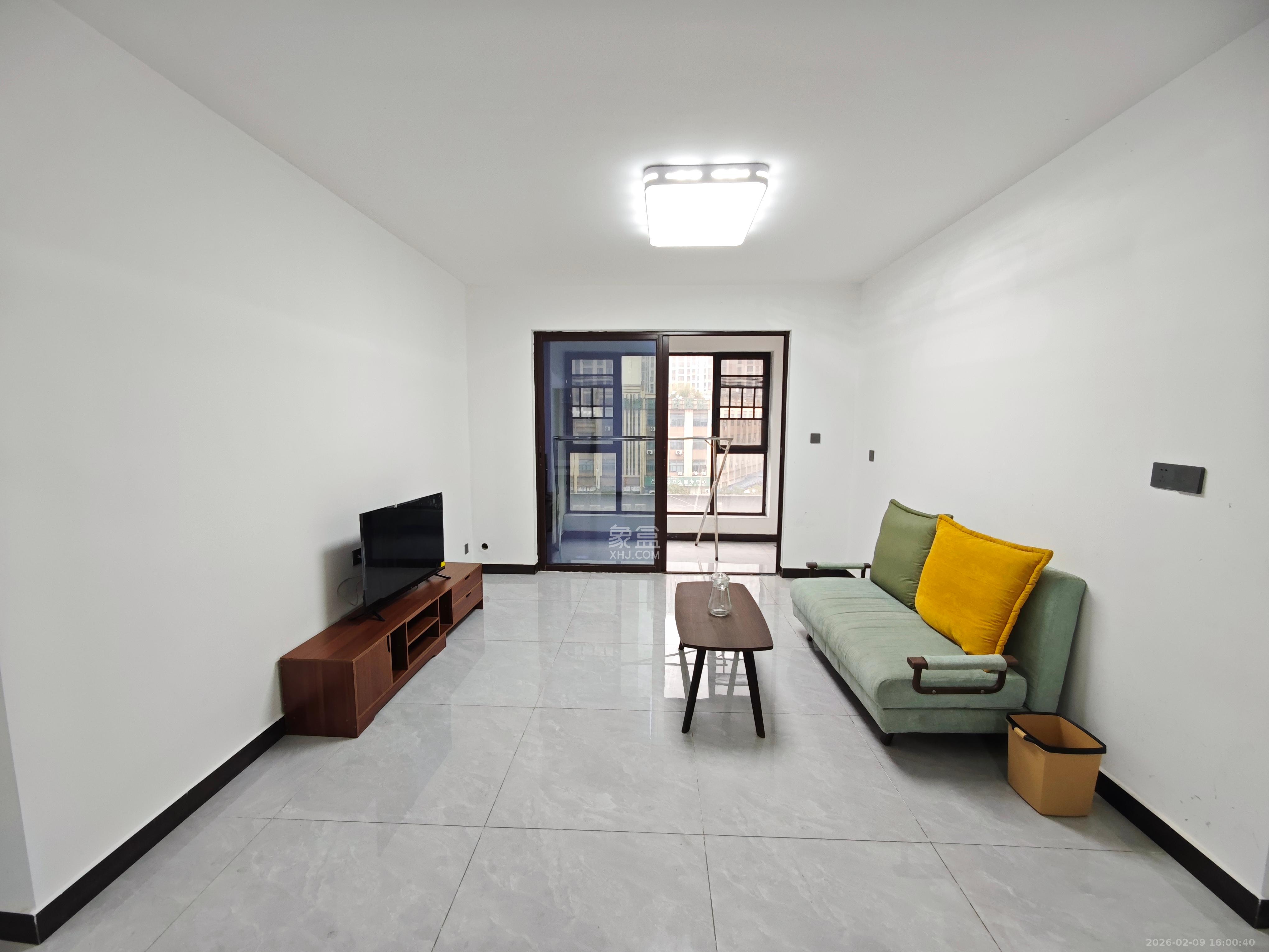 梅溪鑫苑名家  3室2厅2卫    2500.0元/月