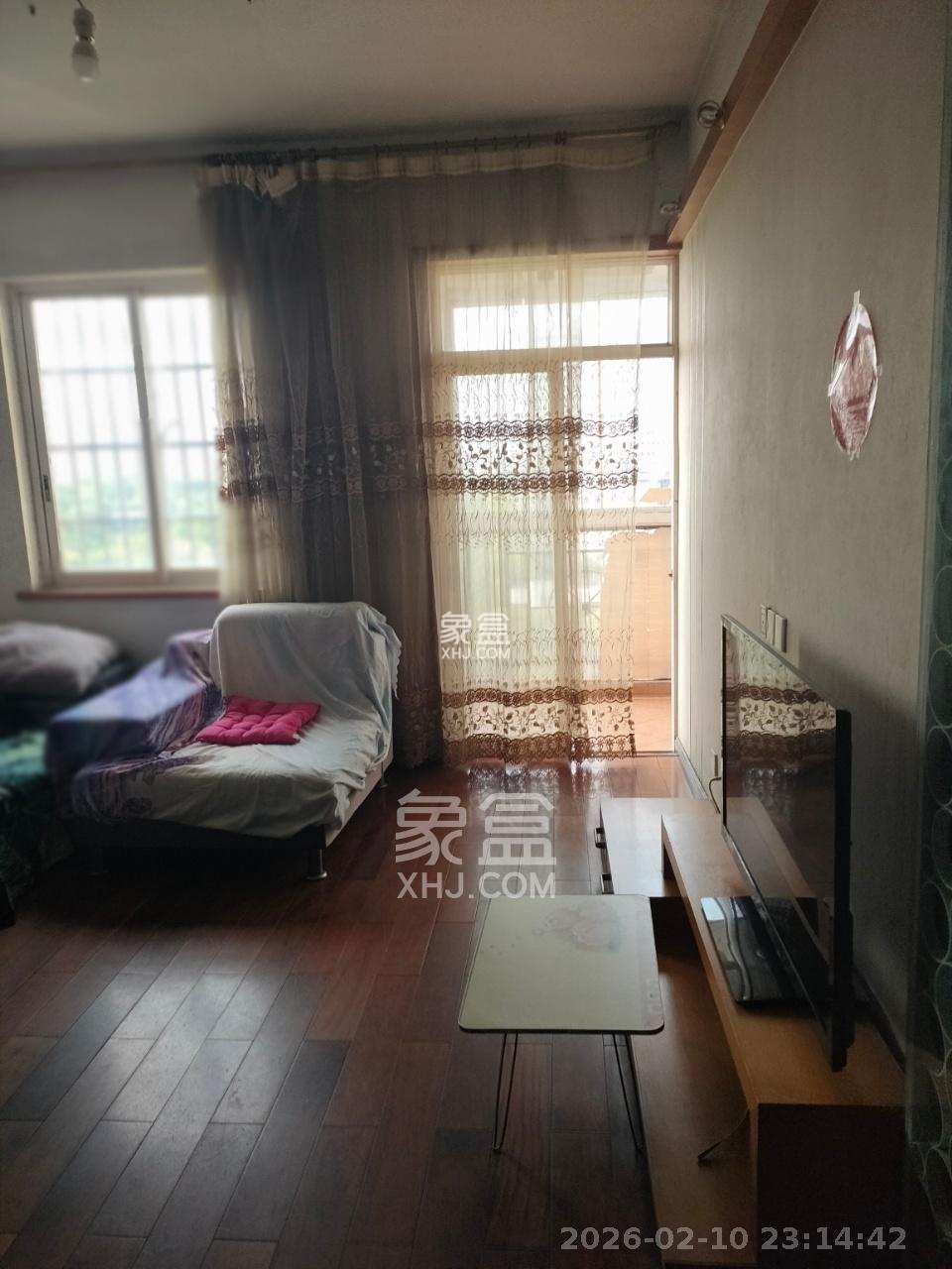 山水人家三期 1室2厅1卫 1300.0元/月 山水人家三期 1室2厅1卫 1300.0元/月室内图