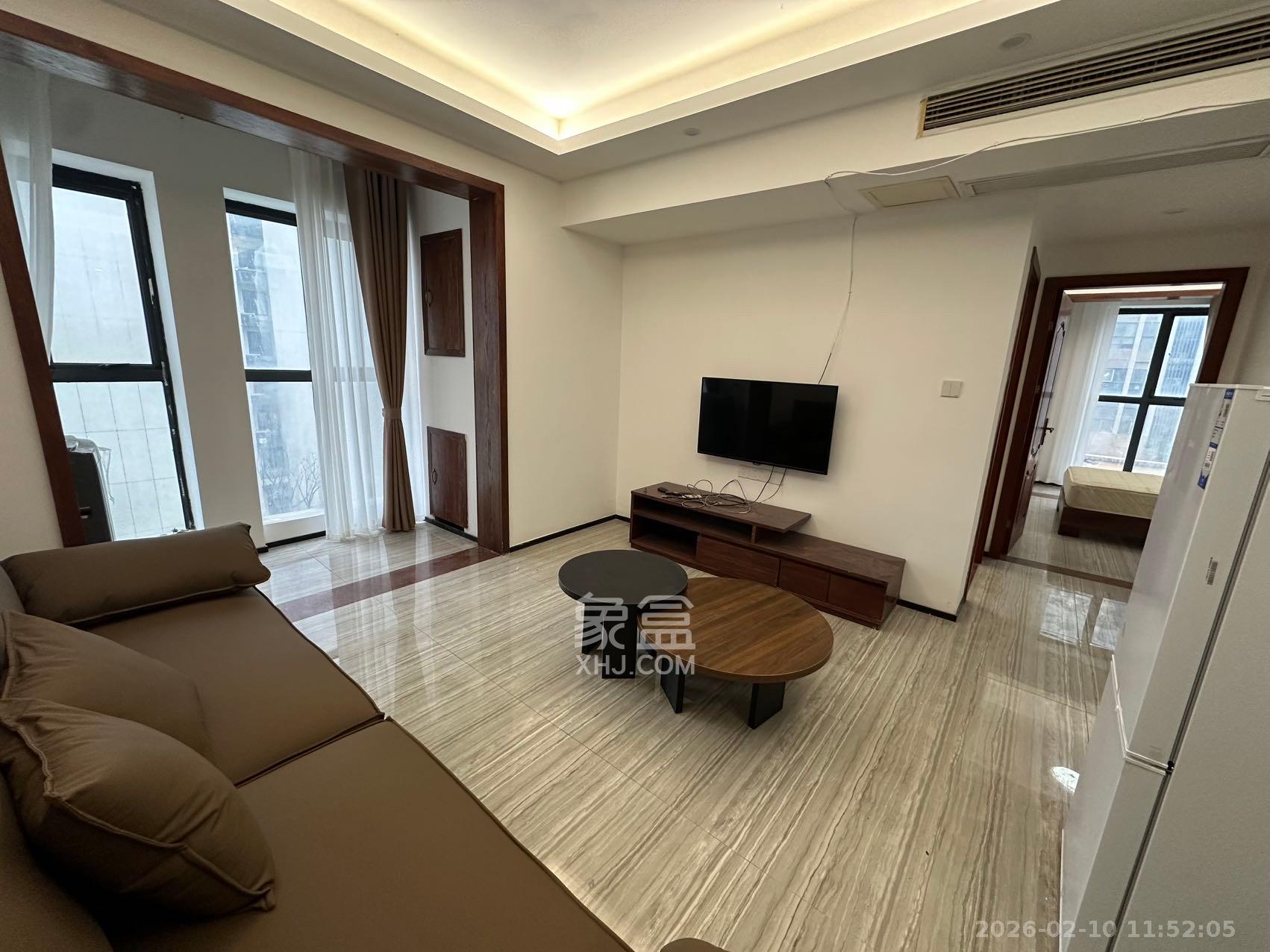 万科魅力之城  2室1厅1卫    1800.0元/月