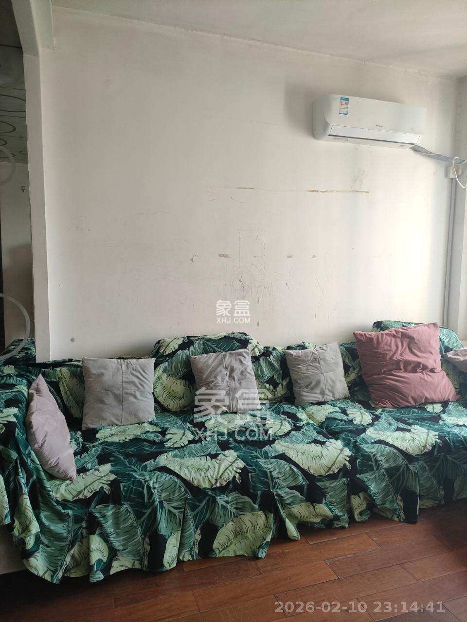 山水人家三期 1室2厅1卫 1300.0元/月 山水人家三期 1室2厅1卫 1300.0元/月室内图