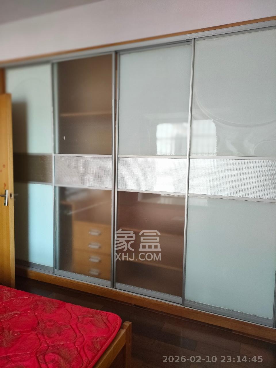 山水人家三期  1室2厅1卫    1300.0元/月室内图