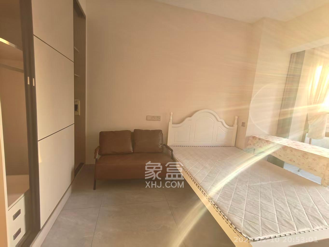 壹廷中央府院（福地花园）  1室1厅1卫    1500.0元/月