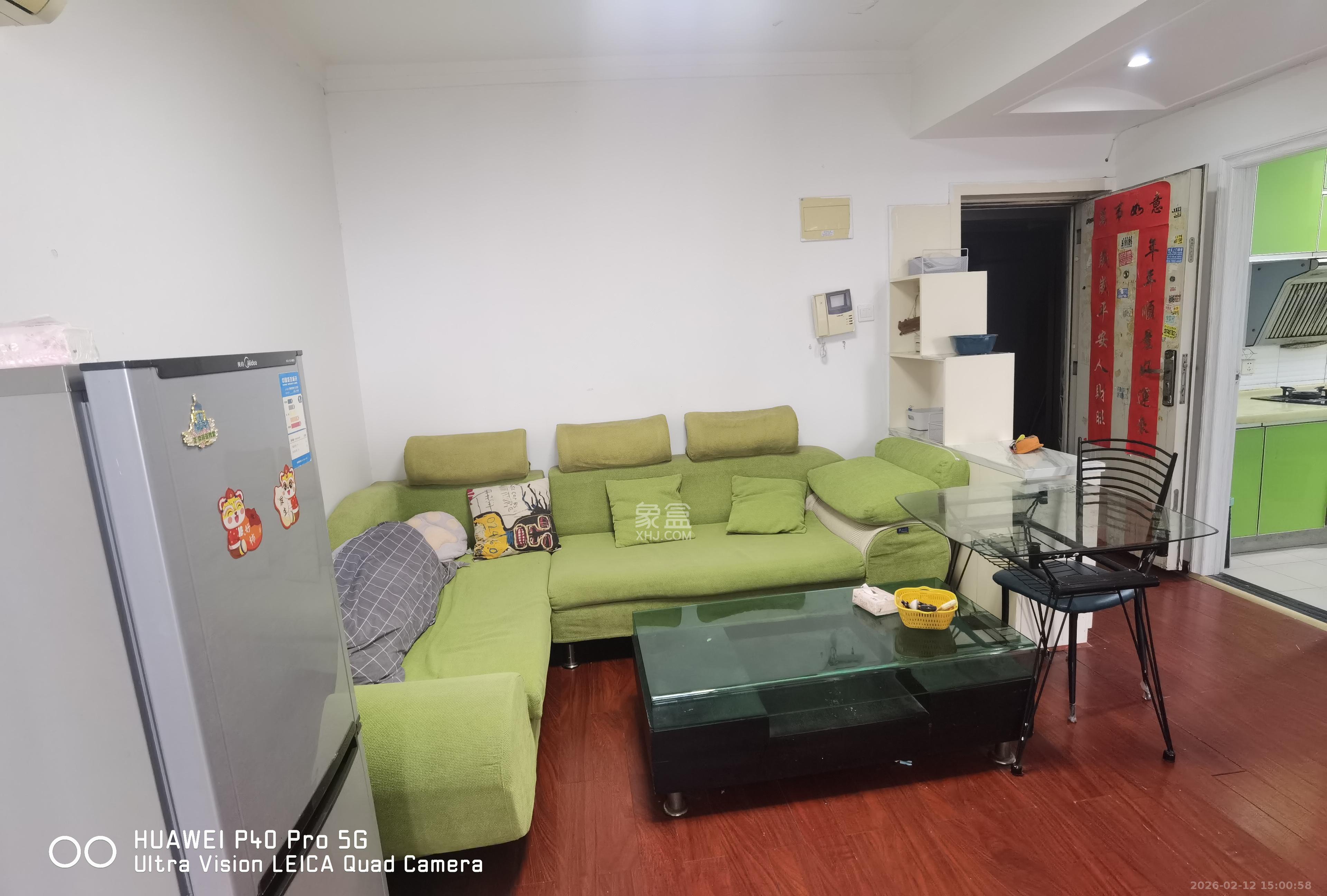 欧园  1室1厅1卫    1800.0元/月