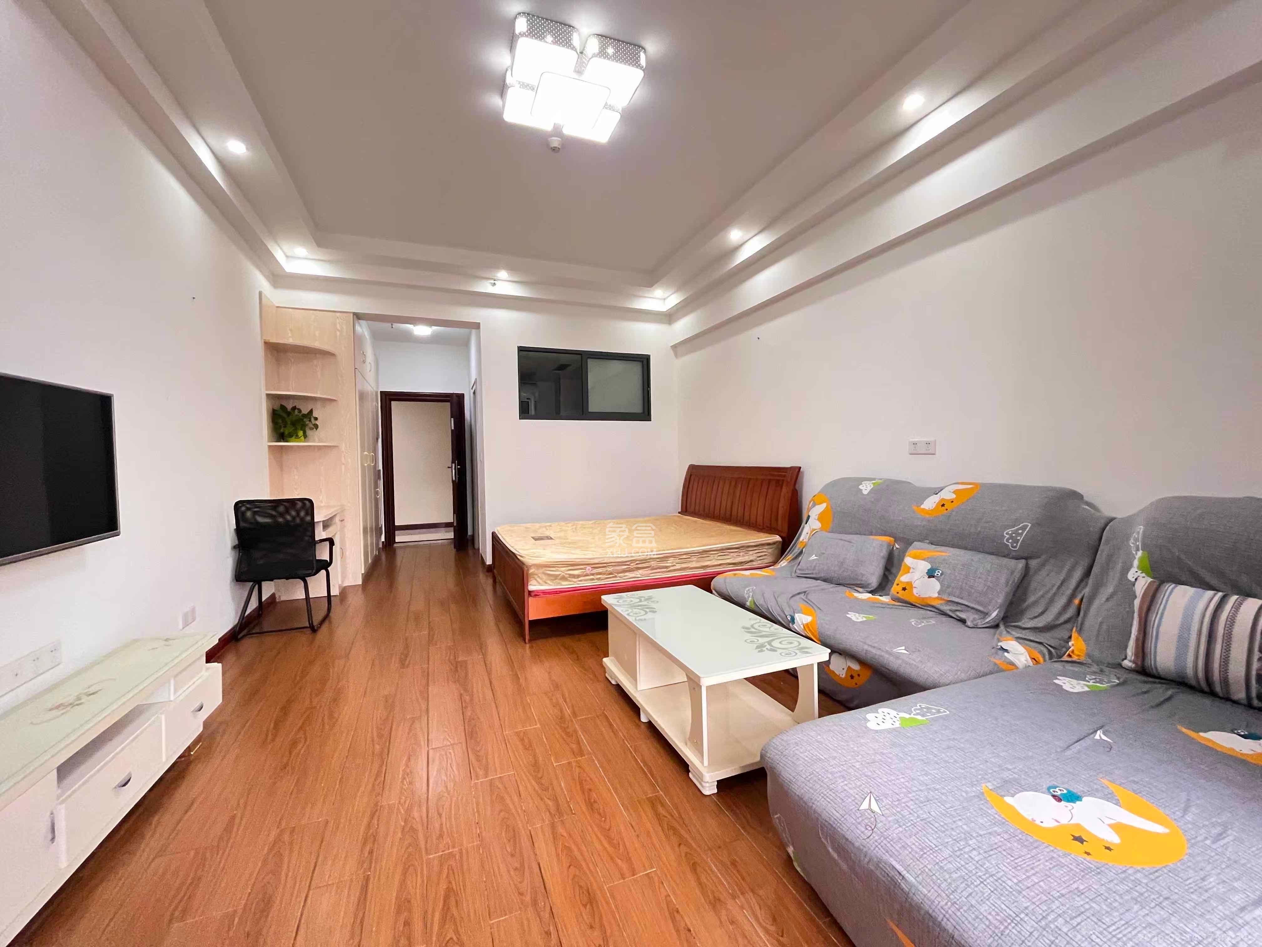 保利麓谷林语I区   50.0㎡      1600.0元/月室内图