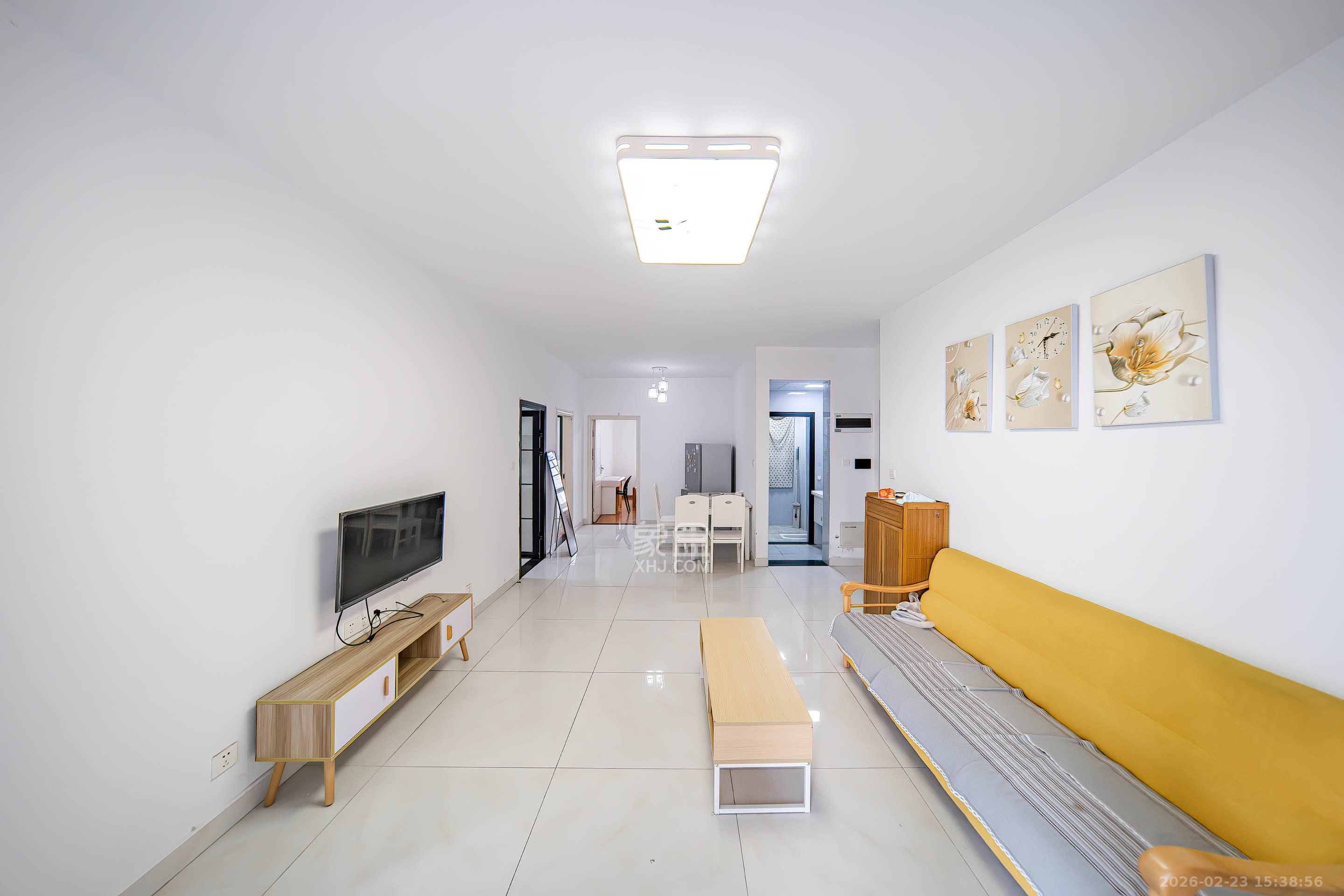 里约荟  3室2厅2卫    2600.0元/月