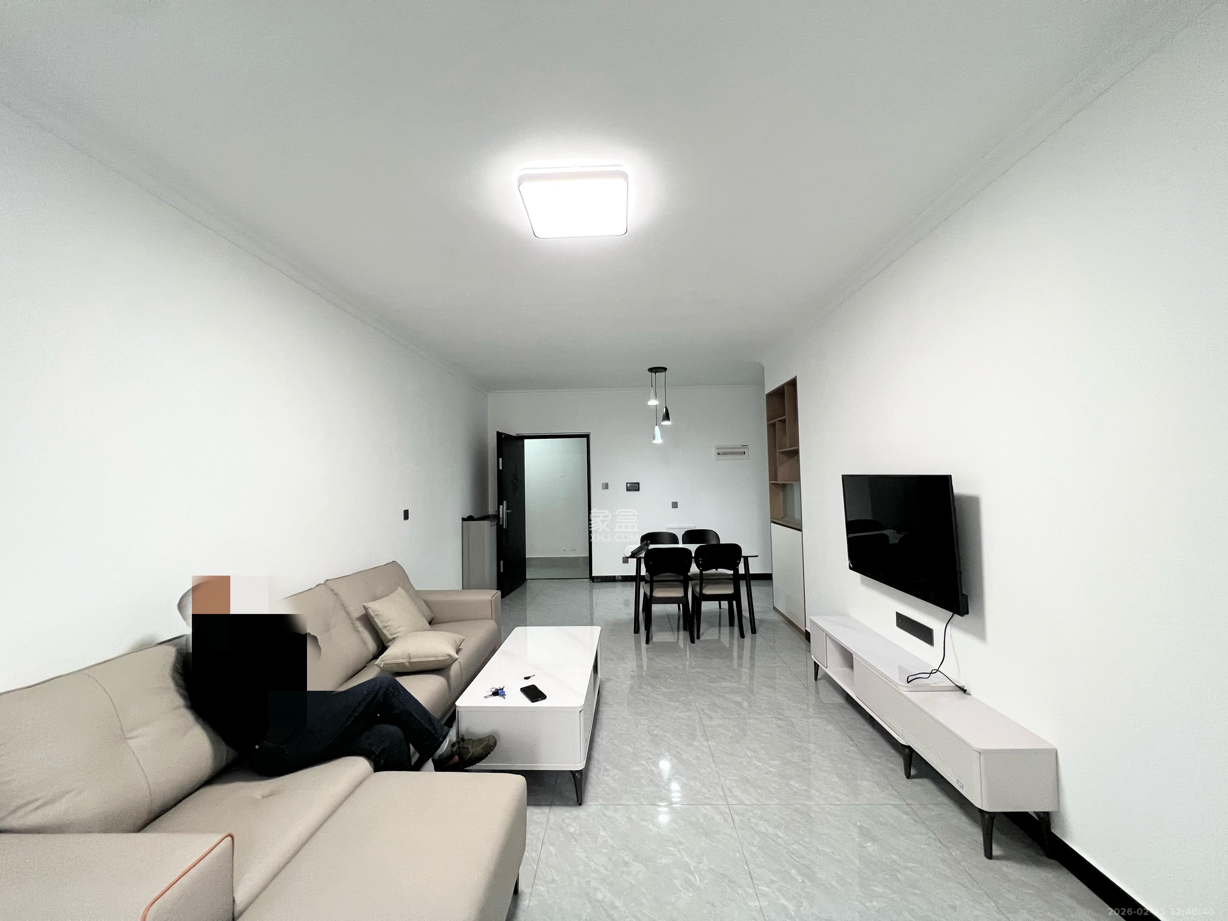 望远嘉苑  2室2厅1卫    2200.0元/月