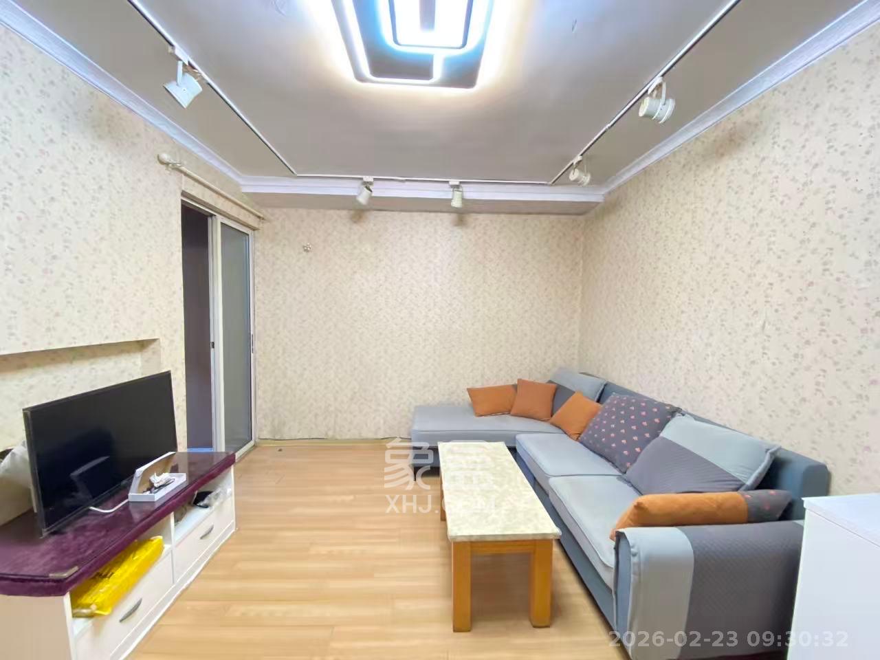 白沙晶城  2室1厅0卫    2200.0元/月