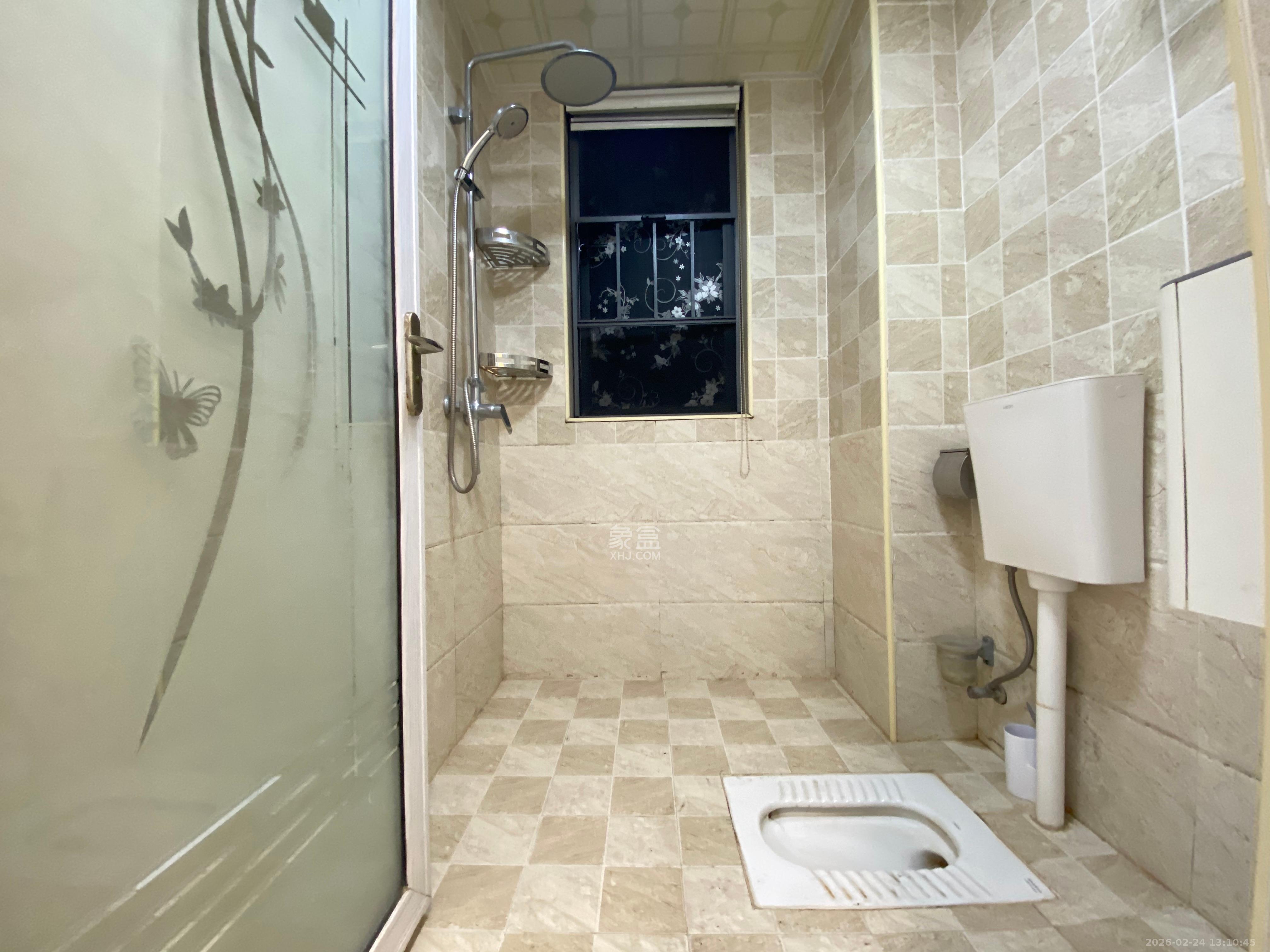 建发中央公园(建发美地) 3室2厅1卫 3500.0元/月 建发中央公园(建发美地) 3室2厅1卫 3500.0元/月室内图