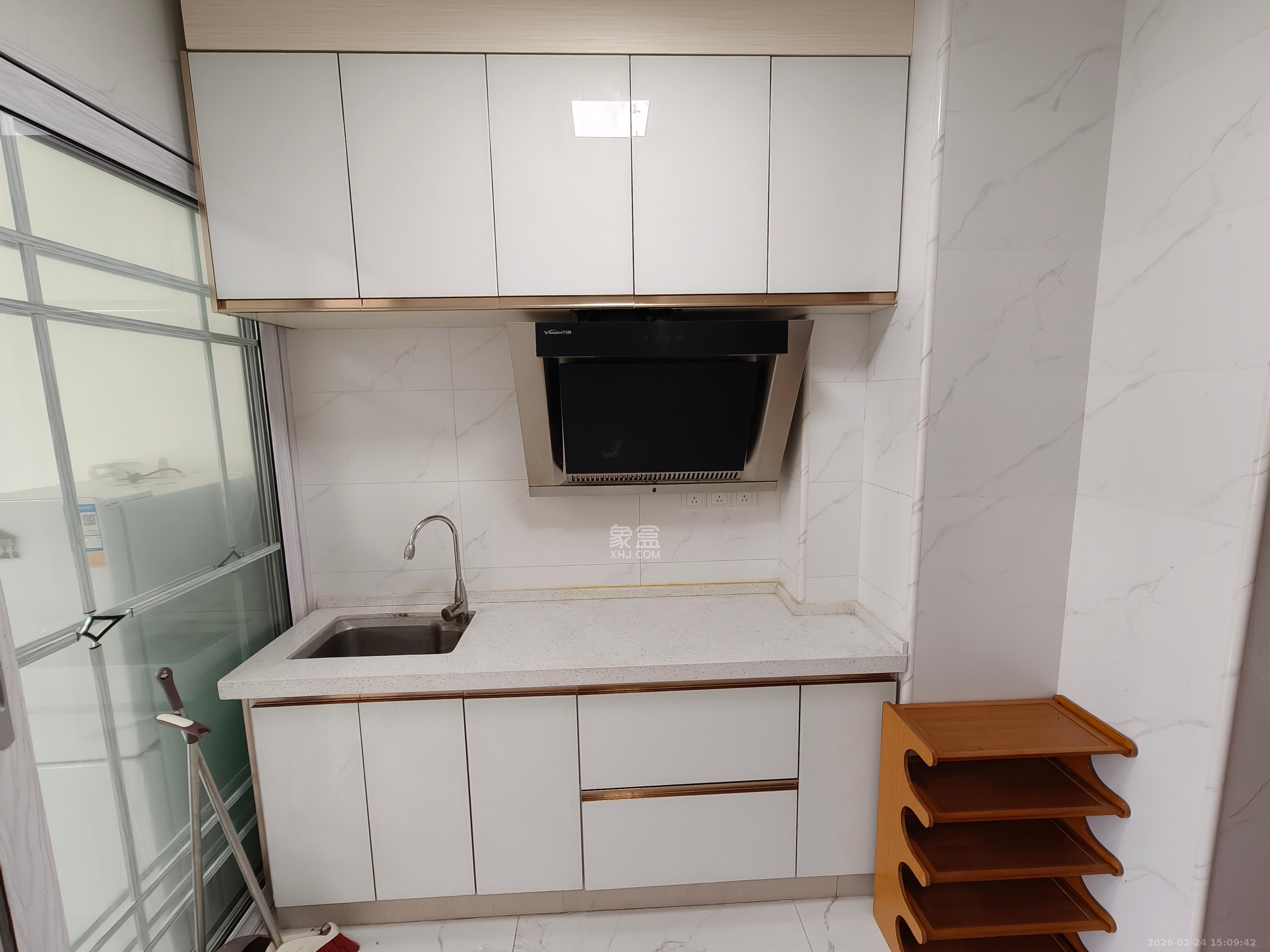 荣泰广场   40.0㎡      1500.0元/月室内图