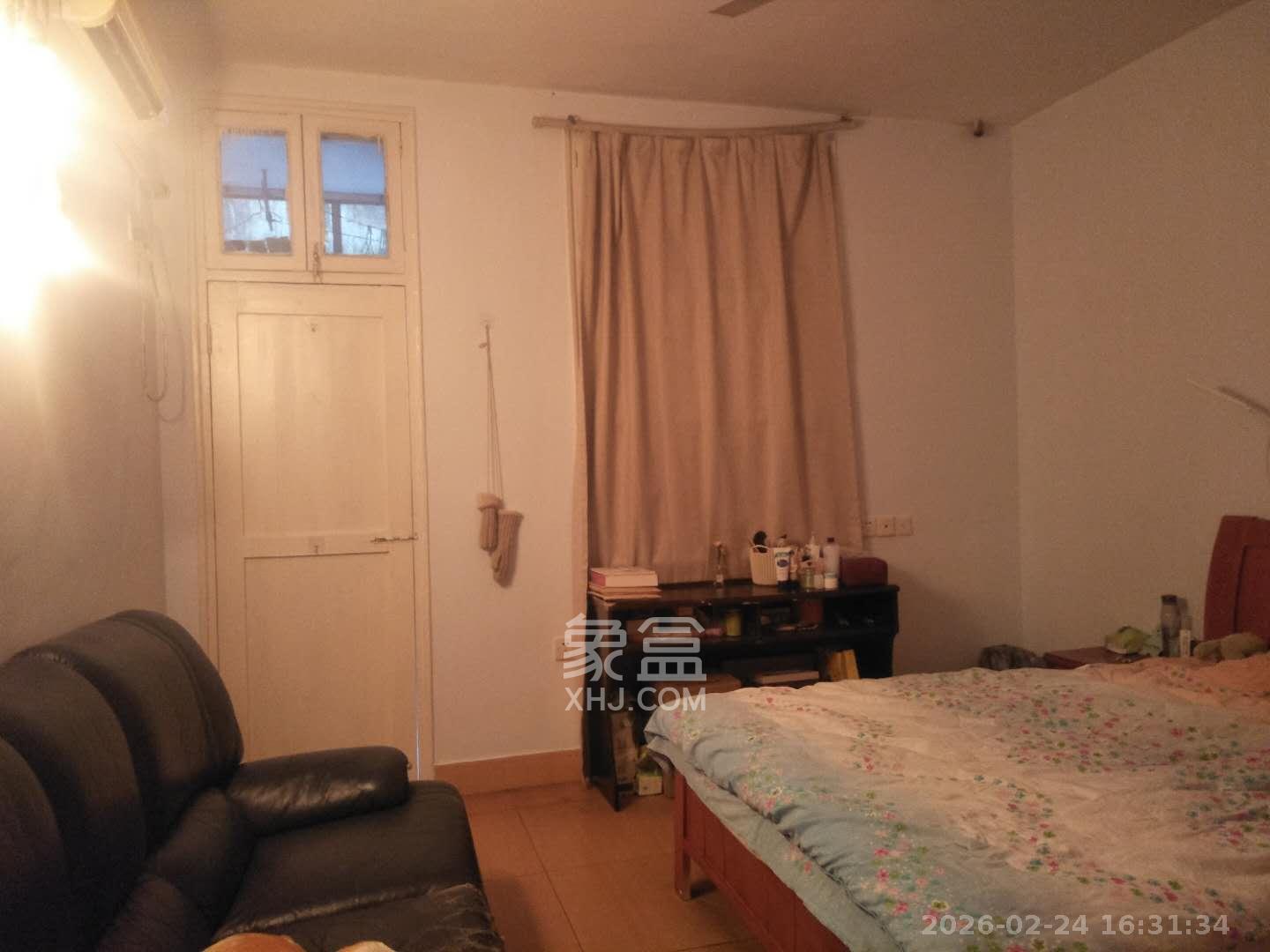 广电南院宿舍  2室1厅1卫    1700.0元/月