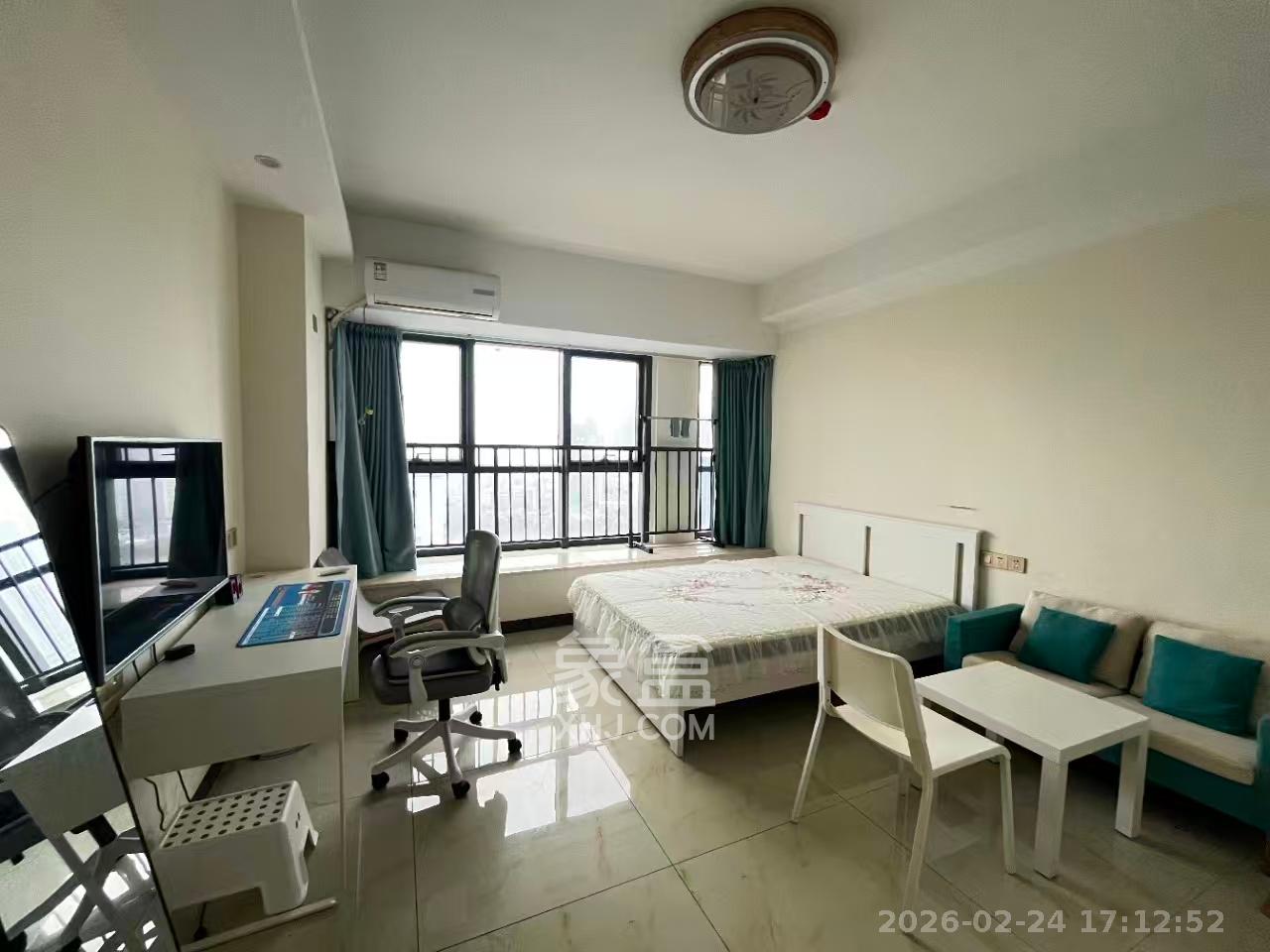 众东国际  1室1厅1卫    1900.0元/月