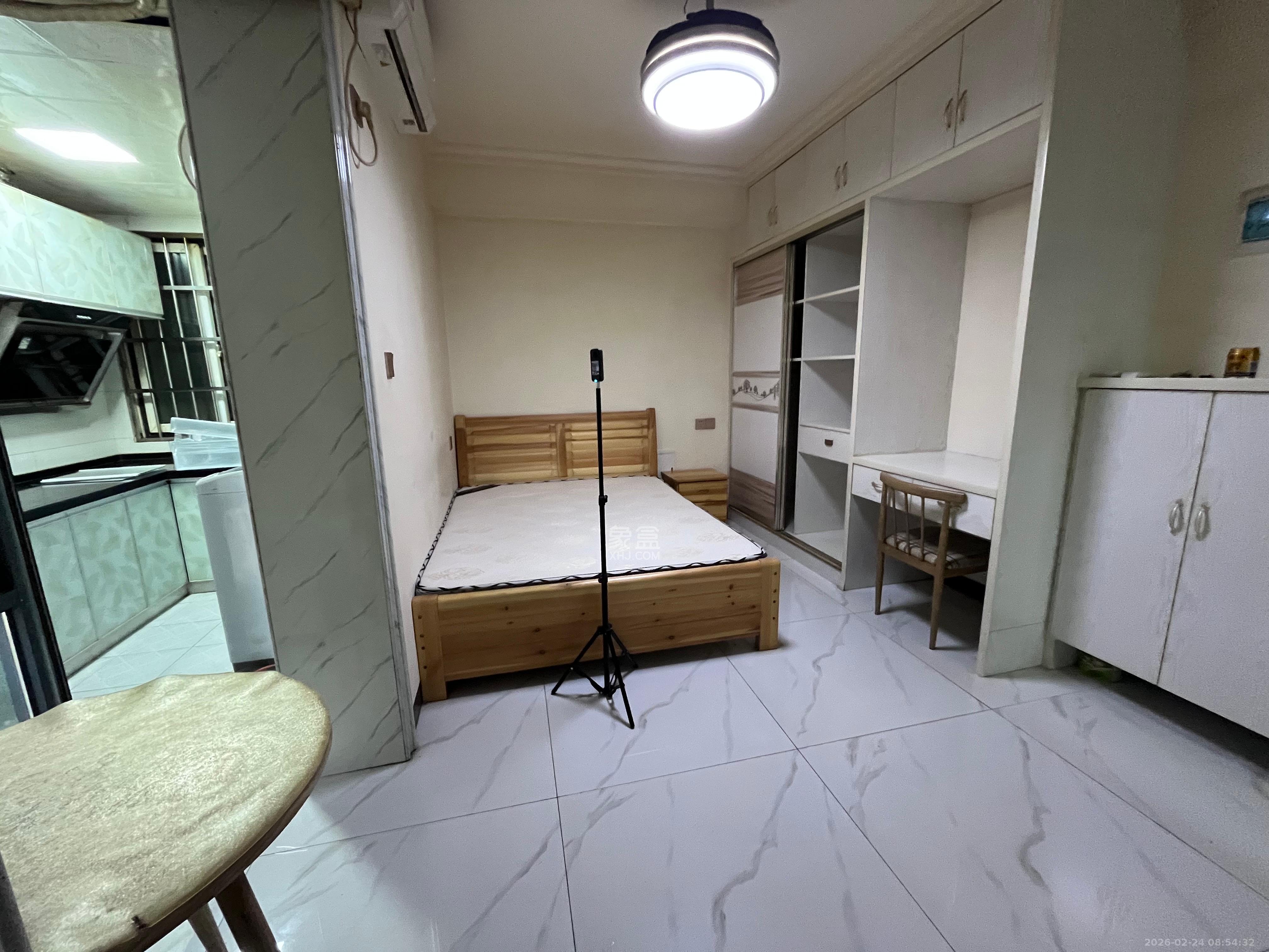 桥头家苑一期  1室0厅1卫    850.0元/月