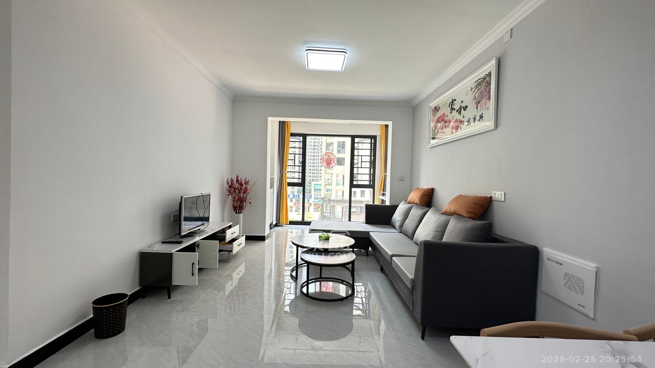 明发阅江悦府二期  3室2厅1卫    2200.0元/月