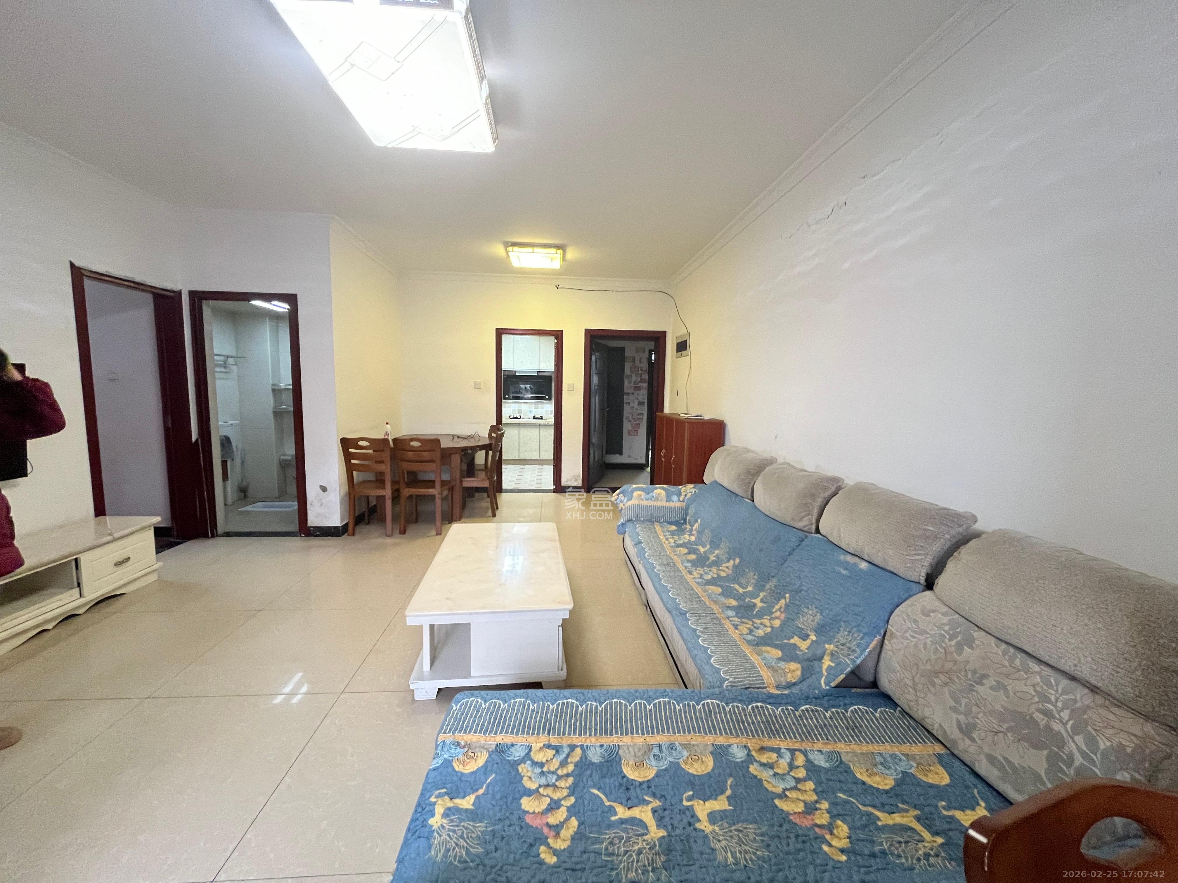 景塘家园  3室1厅1卫    2000.0元/月