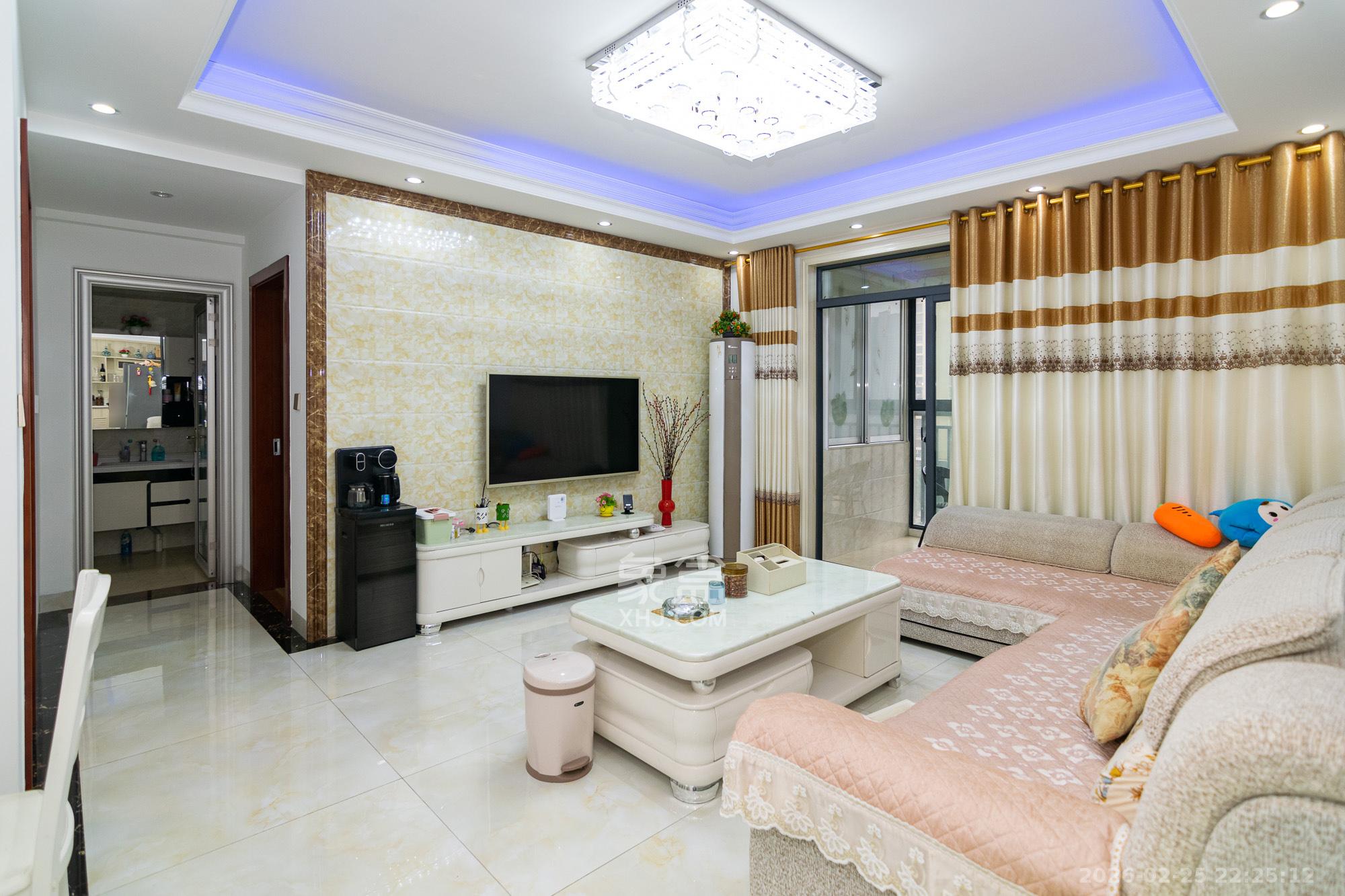 澳海澜庭  3室2厅1卫    64.0万