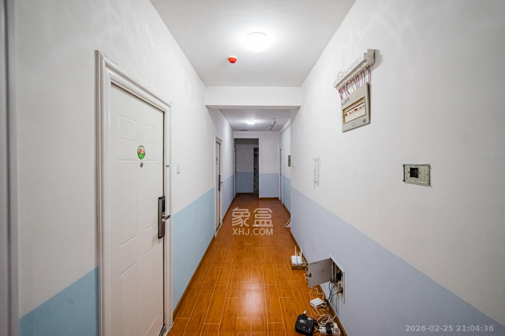 北辰三角洲E4区  4室2厅2卫    155.0万