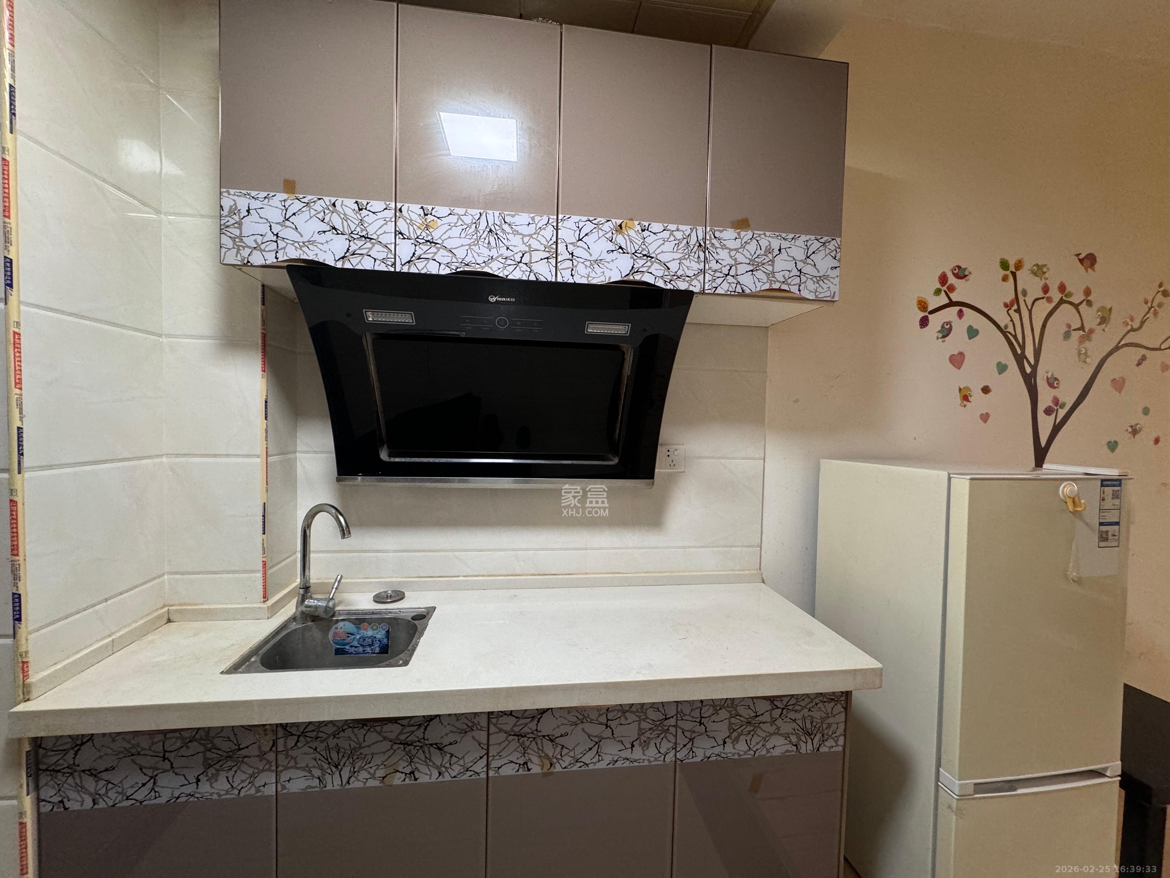 旭辉御府   41.54㎡      1300.0元/月室内图