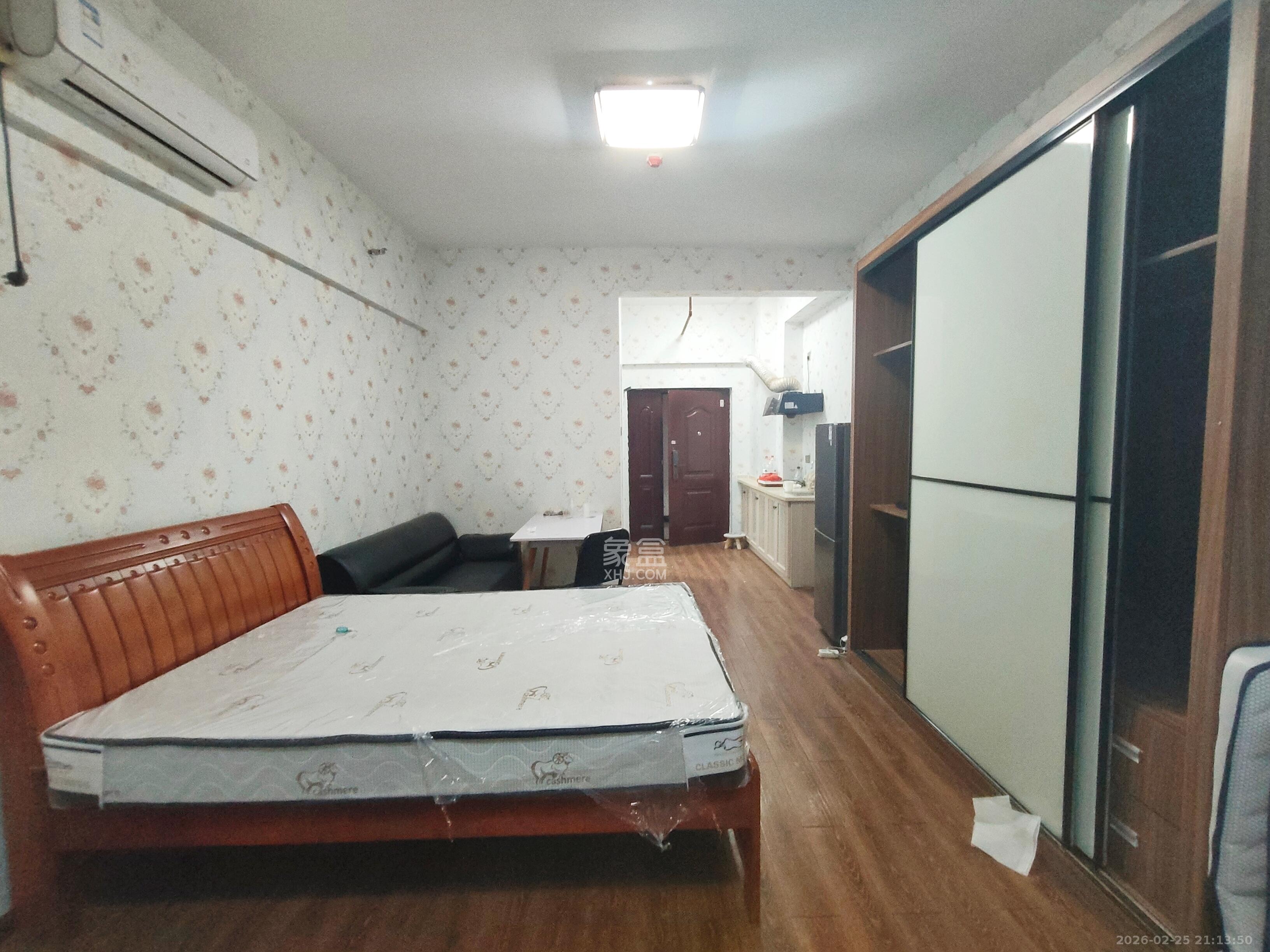 荣泰广场   50.0㎡      1300.0元/月室内图