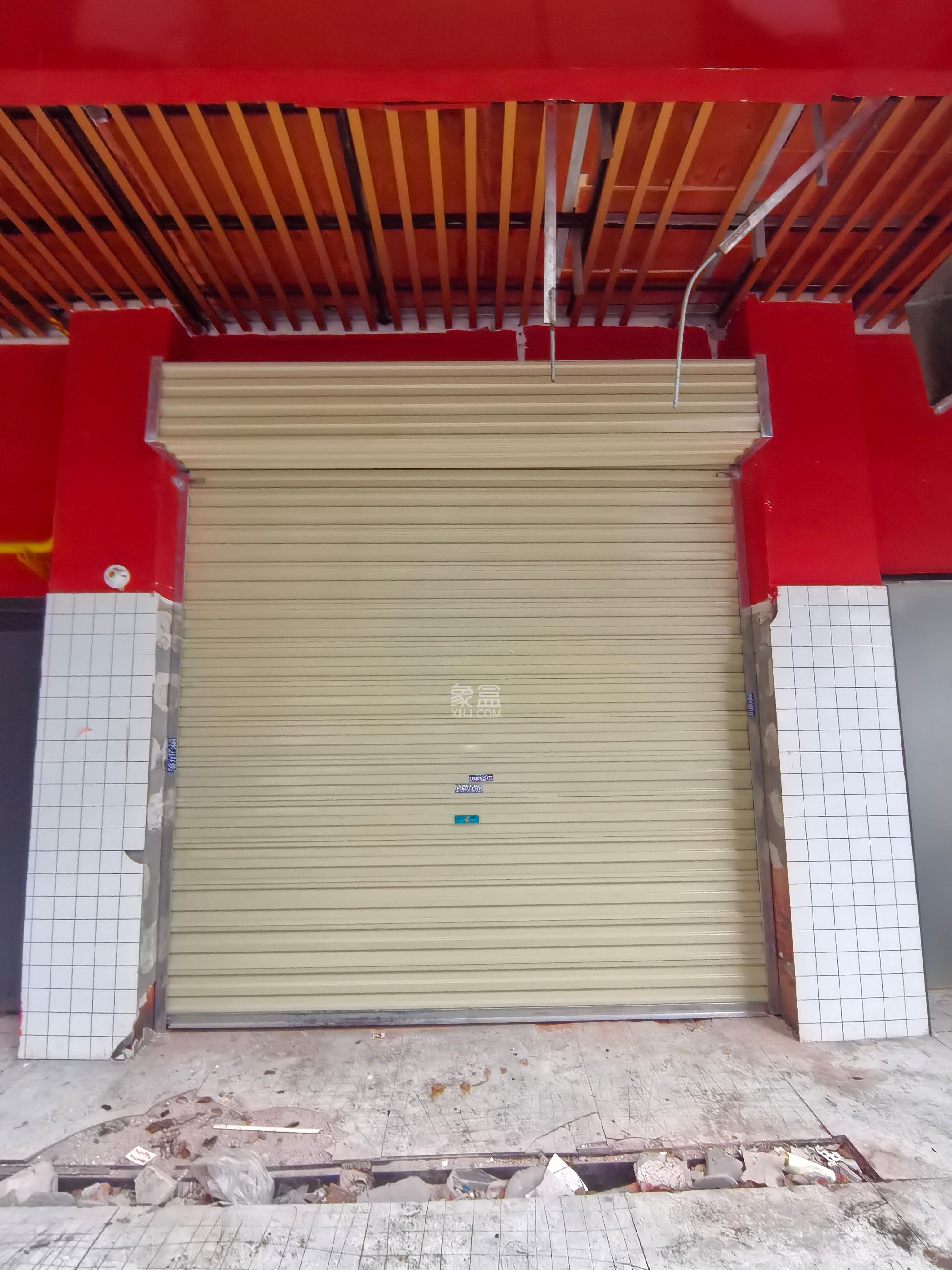 中南汽车世界   24.0㎡      700.0元/月室内图