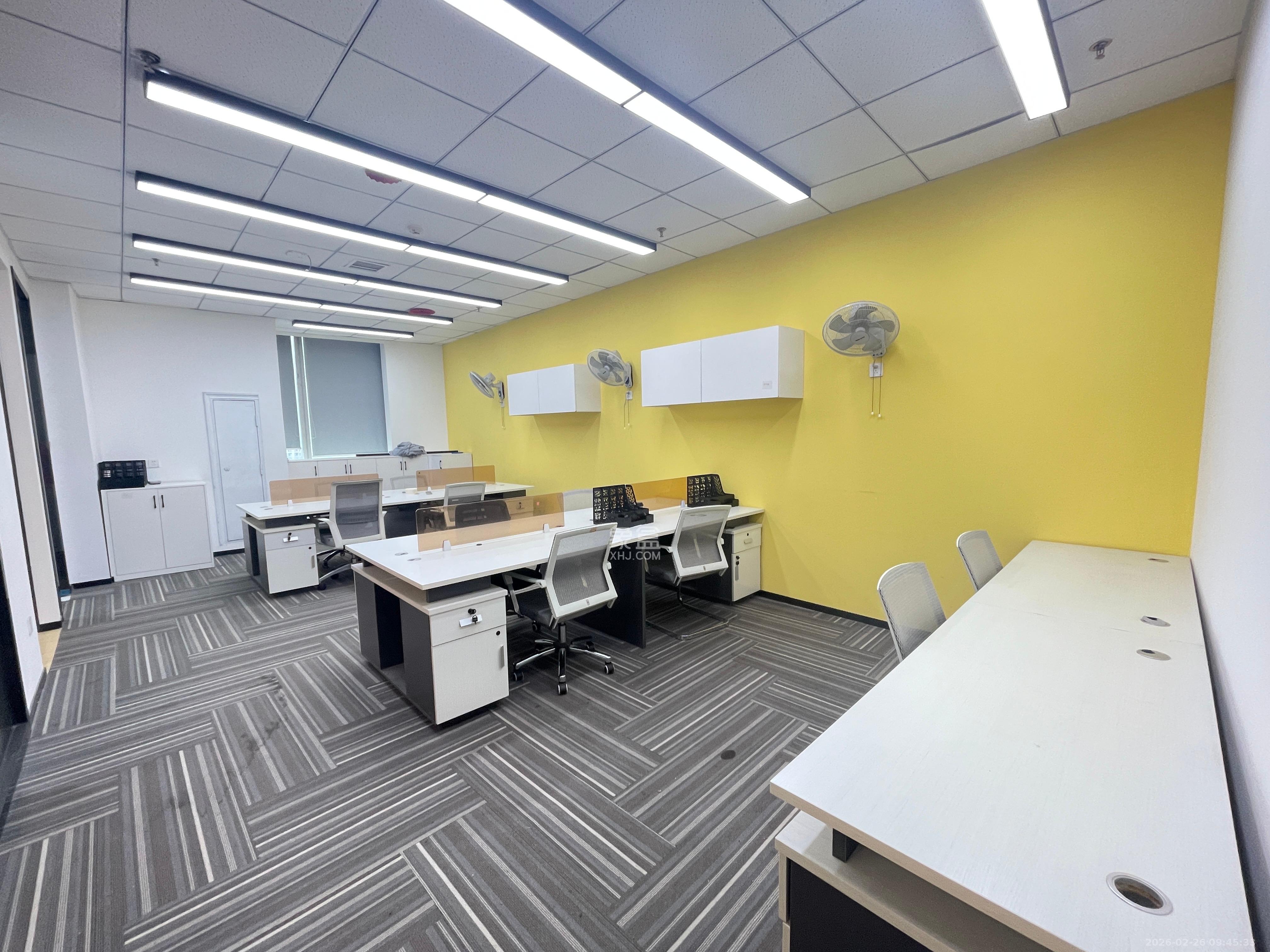 保利国际广场   327.0㎡      15000.0元/月室内图