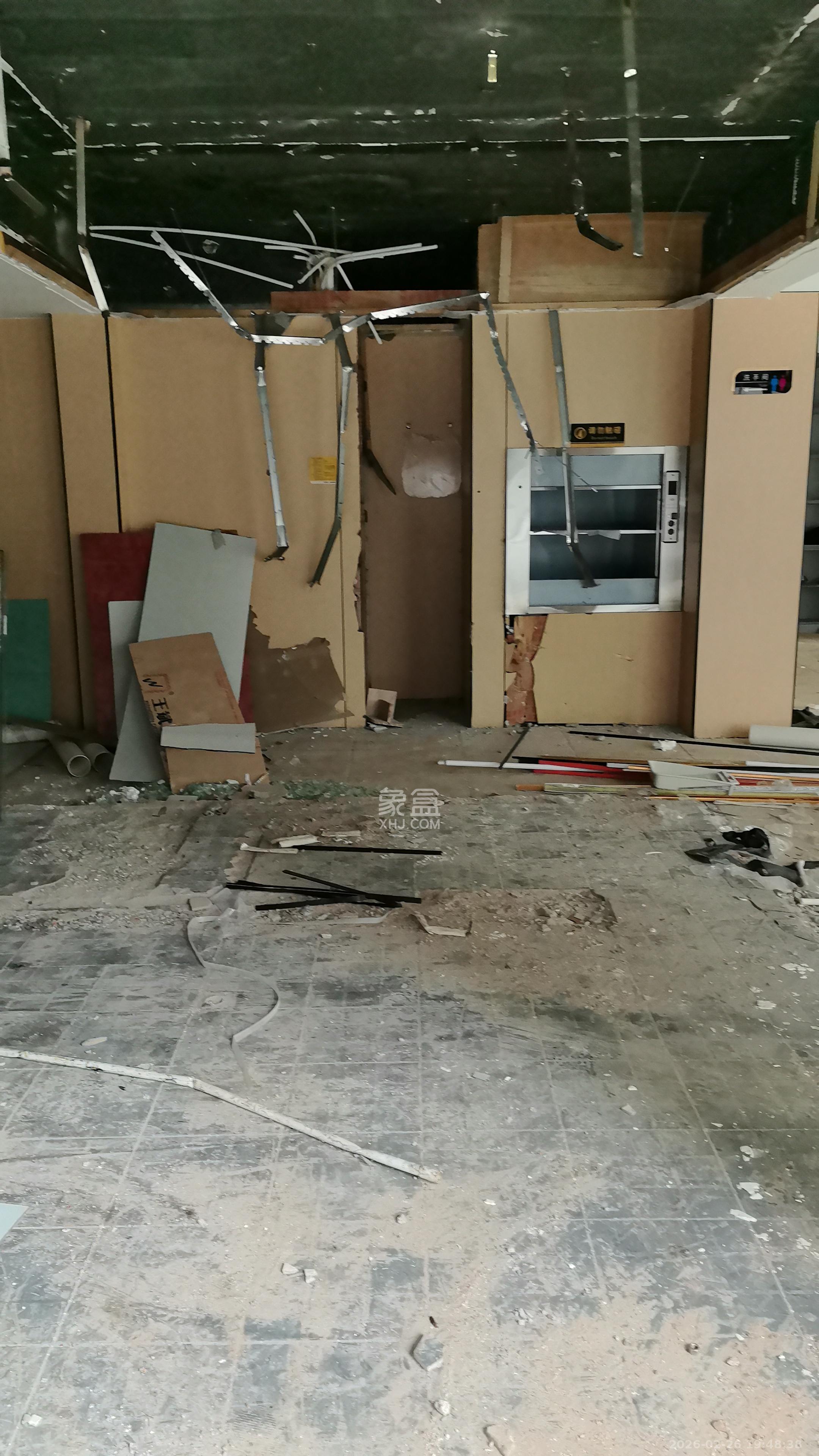 中南汽车世界   24.0㎡      700.0元/月室内图