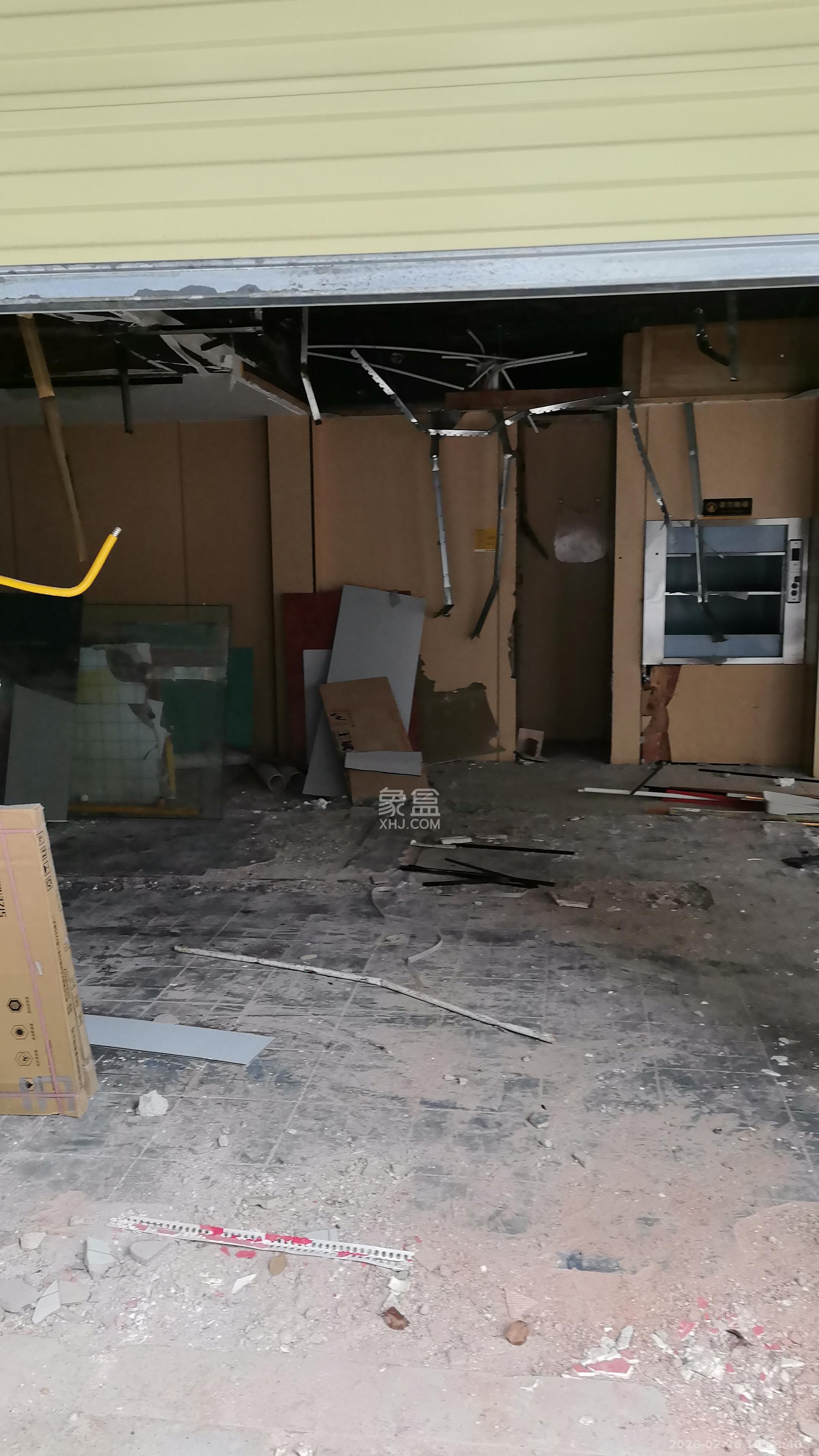 中南汽车世界   24.0㎡      700.0元/月室内图