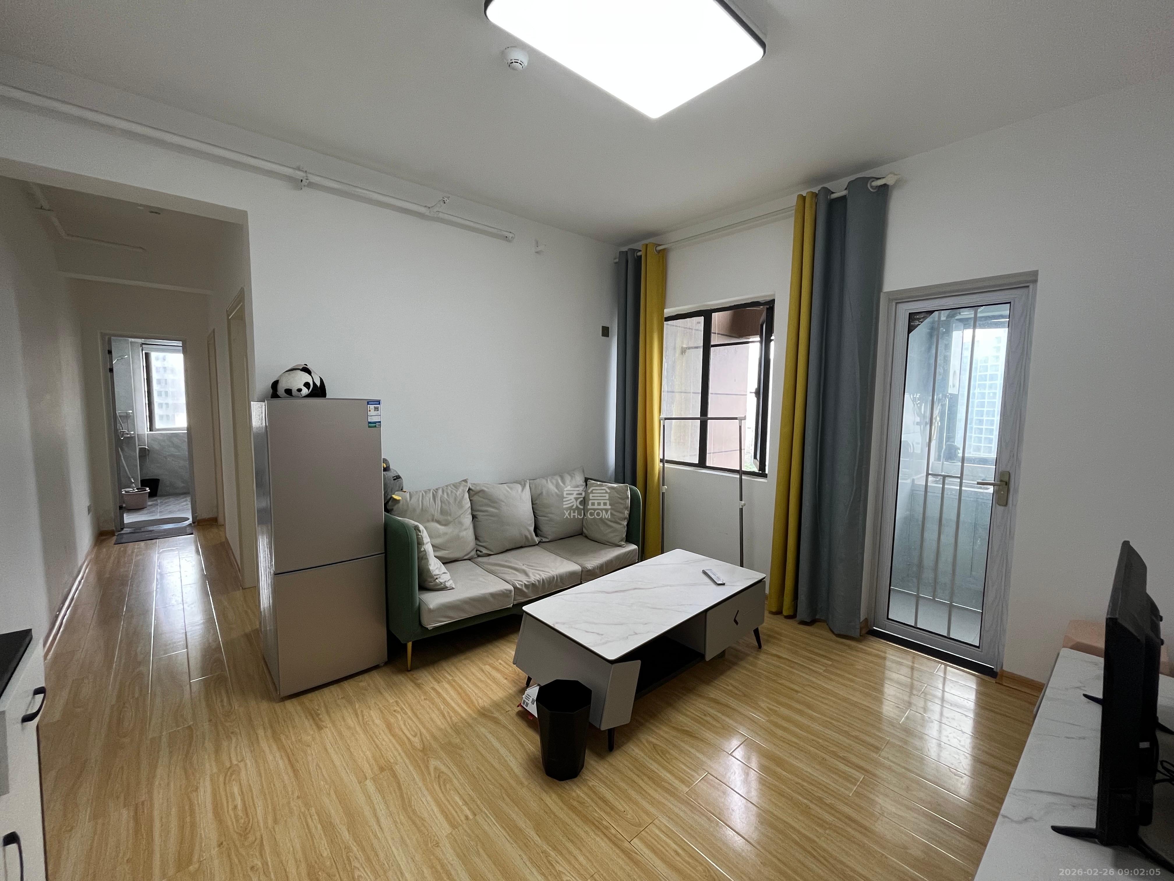 博林云栖  2室1厅1卫    2000.0元/月