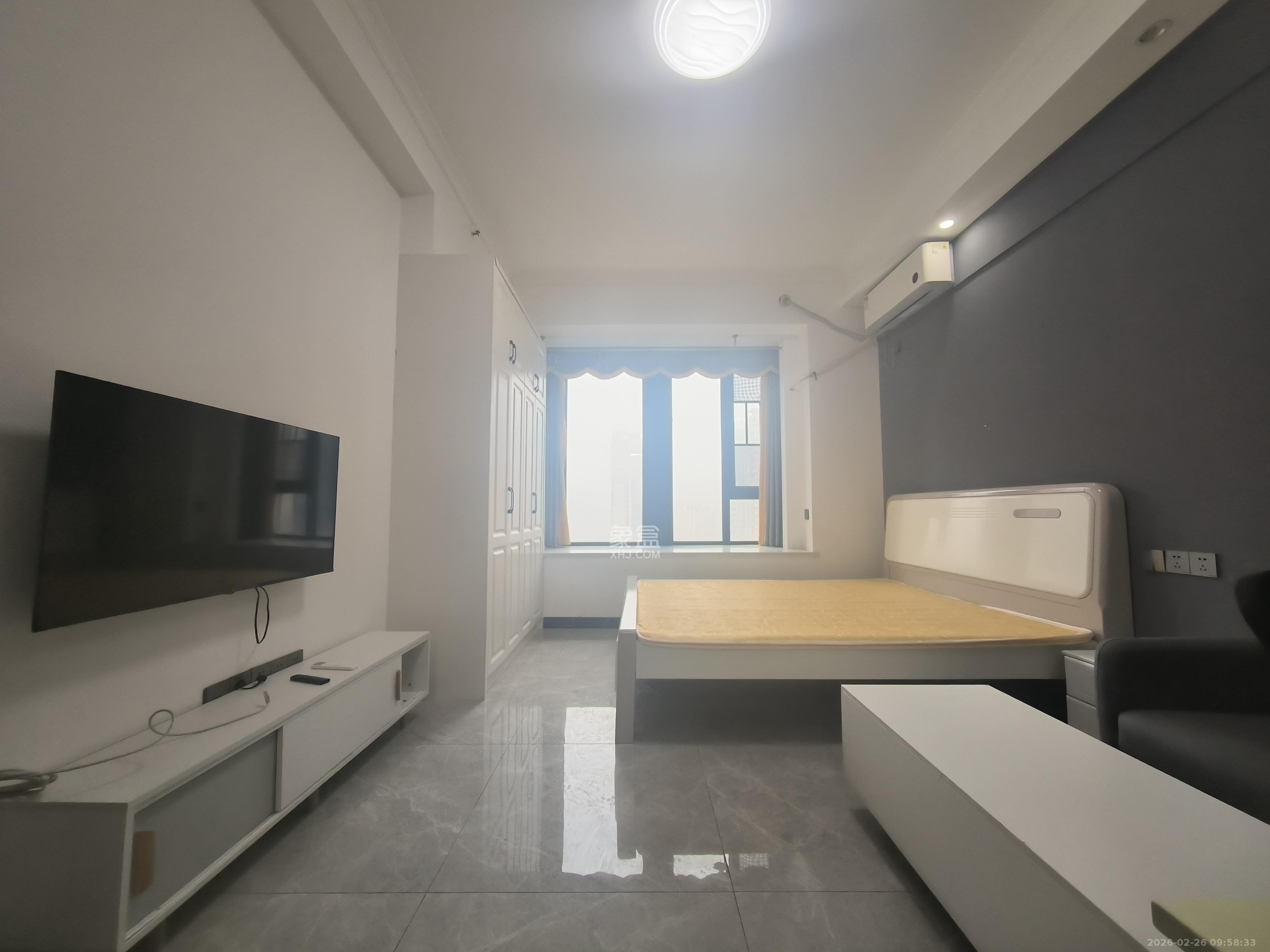 中建悦和城  1室1厅1卫    1300.0元/月