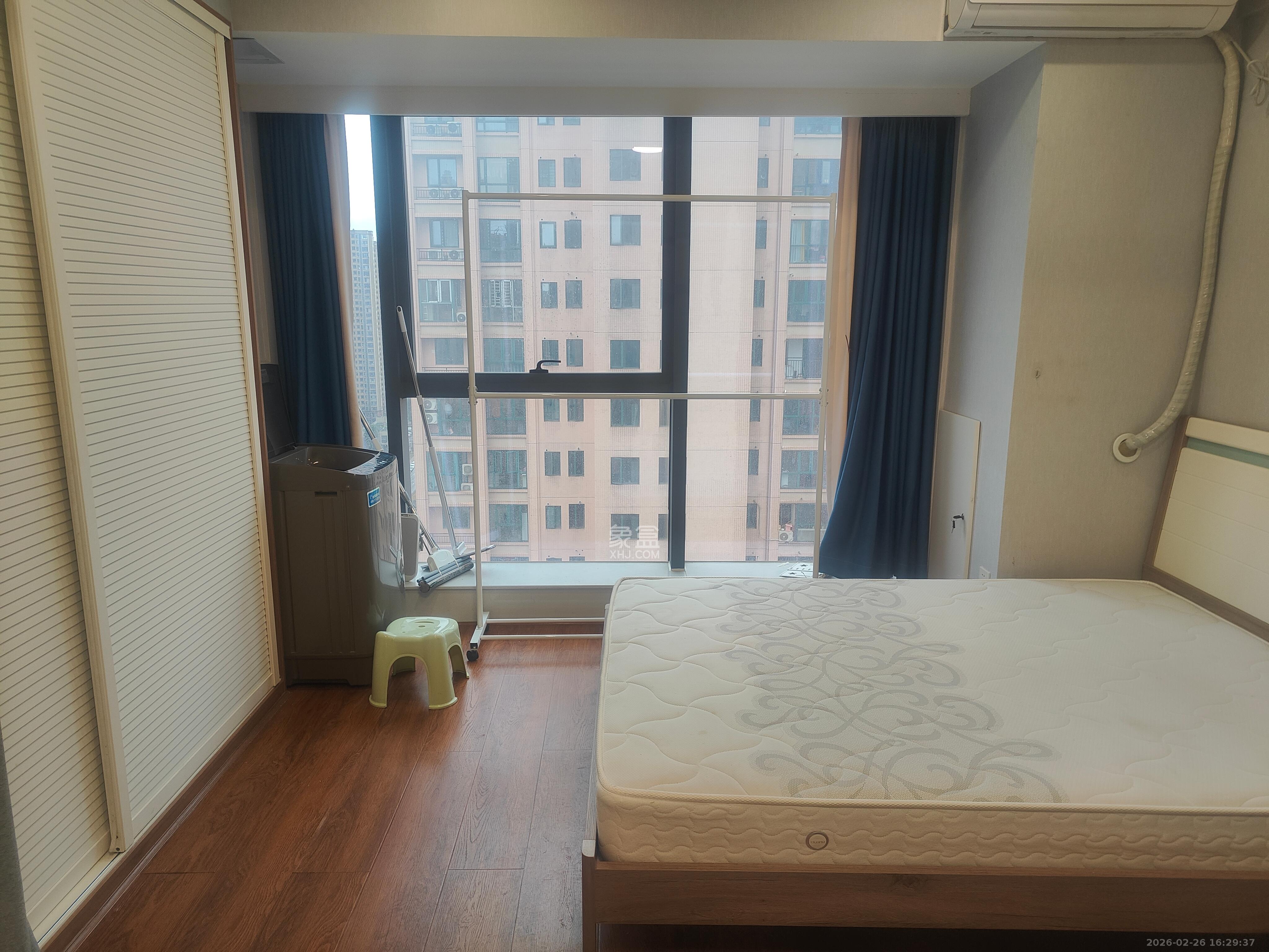 博长山水香颐  1室1厅1卫    1300.0元/月