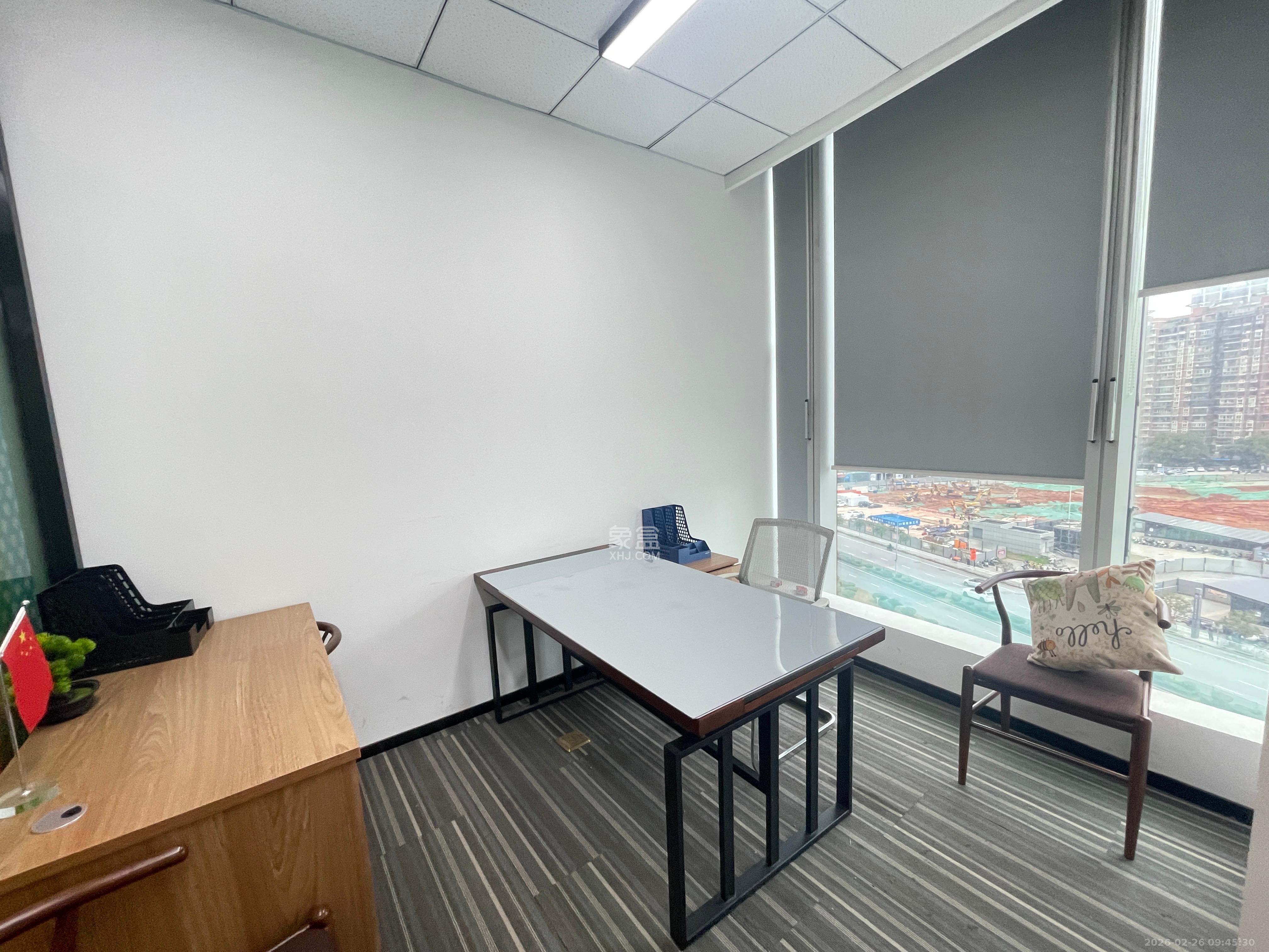 保利国际广场   327.0㎡      15000.0元/月室内图