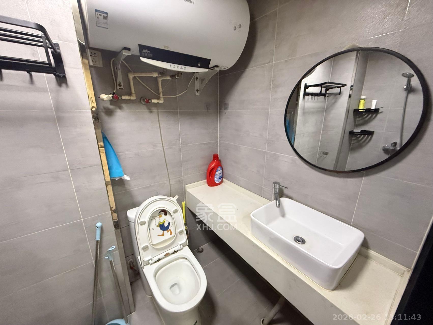 荣泰广场   51.08㎡      1400.0元/月室内图