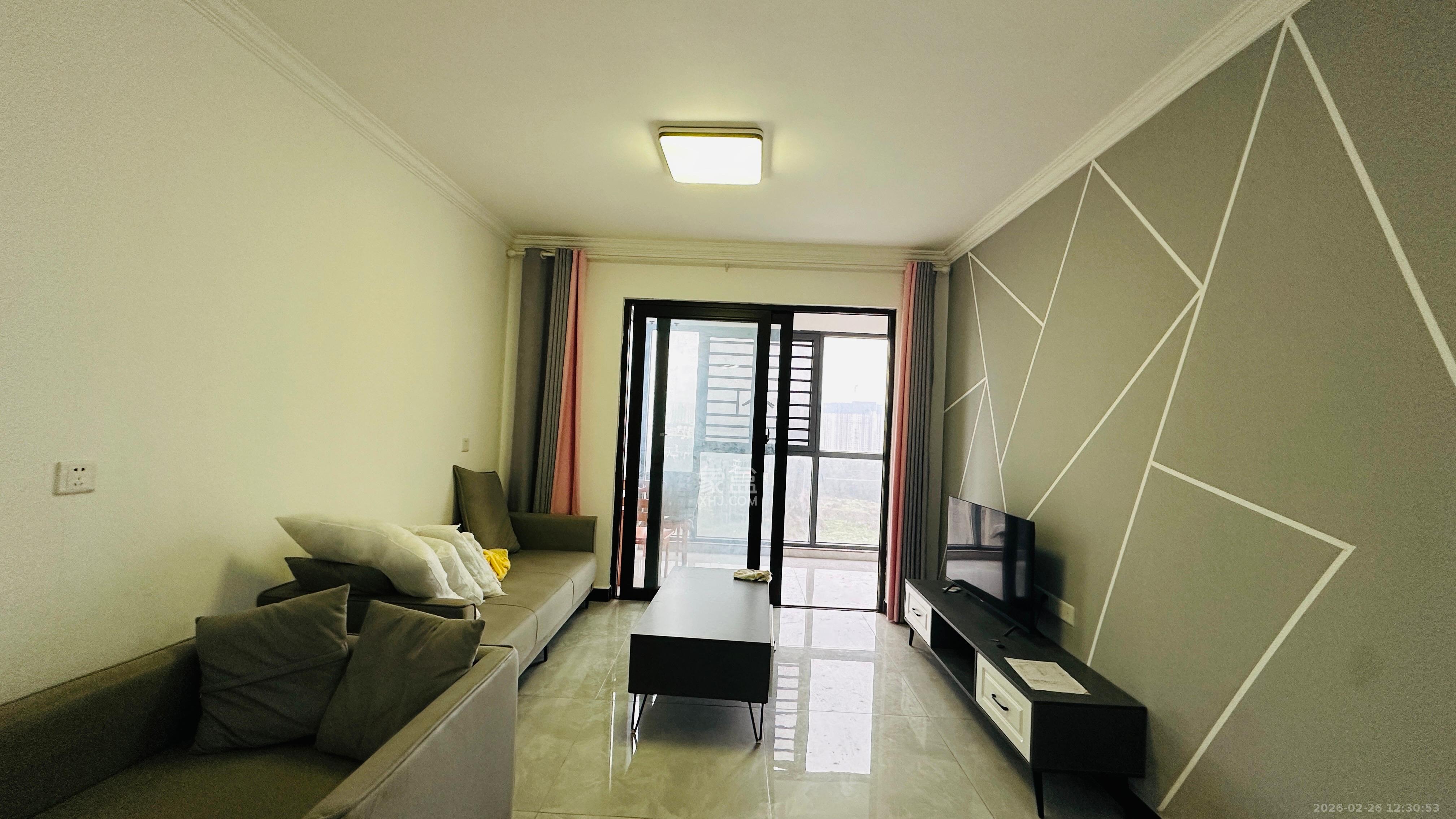 美的翰城  3室2厅1卫    1800.0元/月