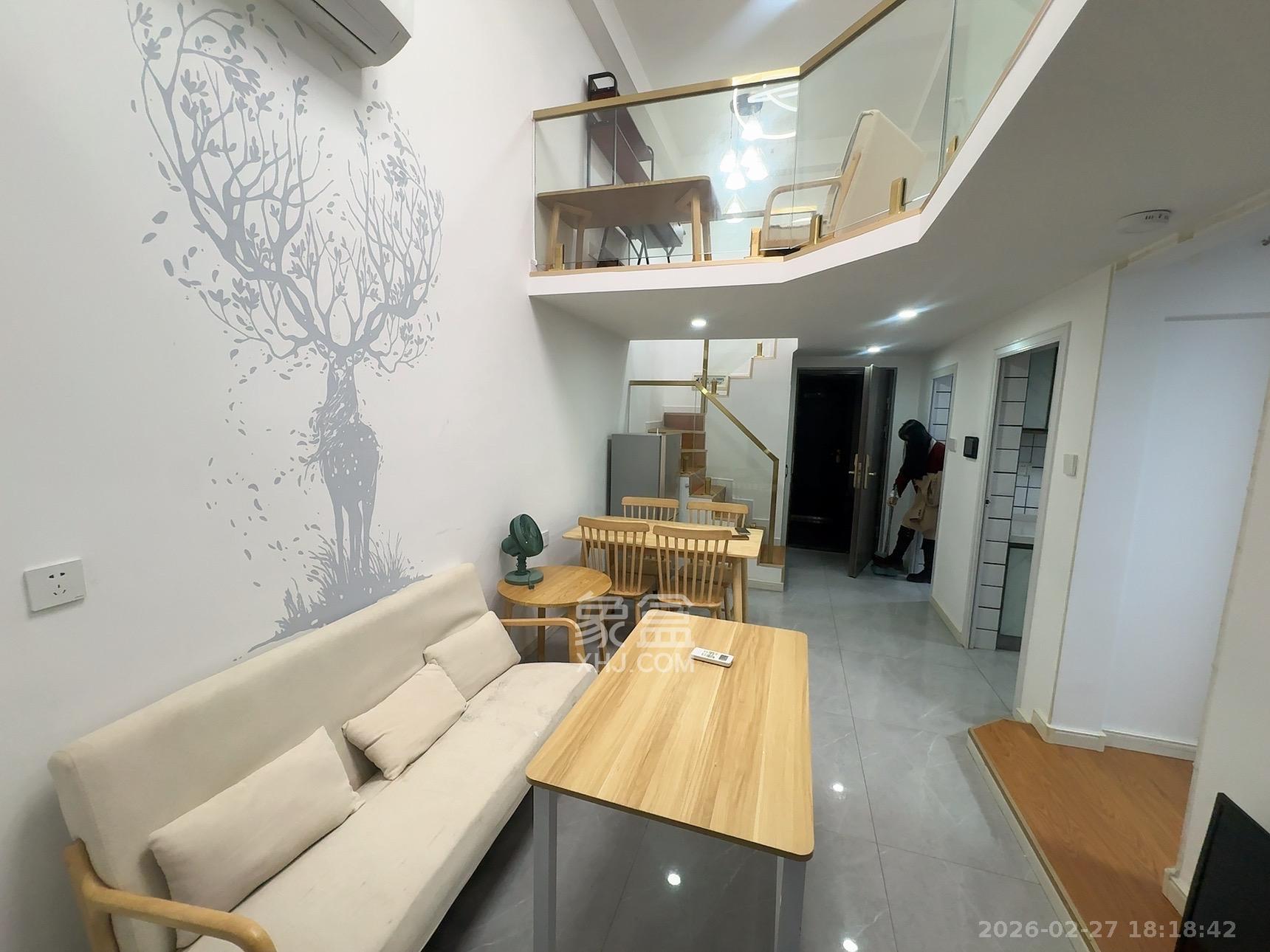 万科金色梦想B区  2室1厅1卫    2500.0元/月