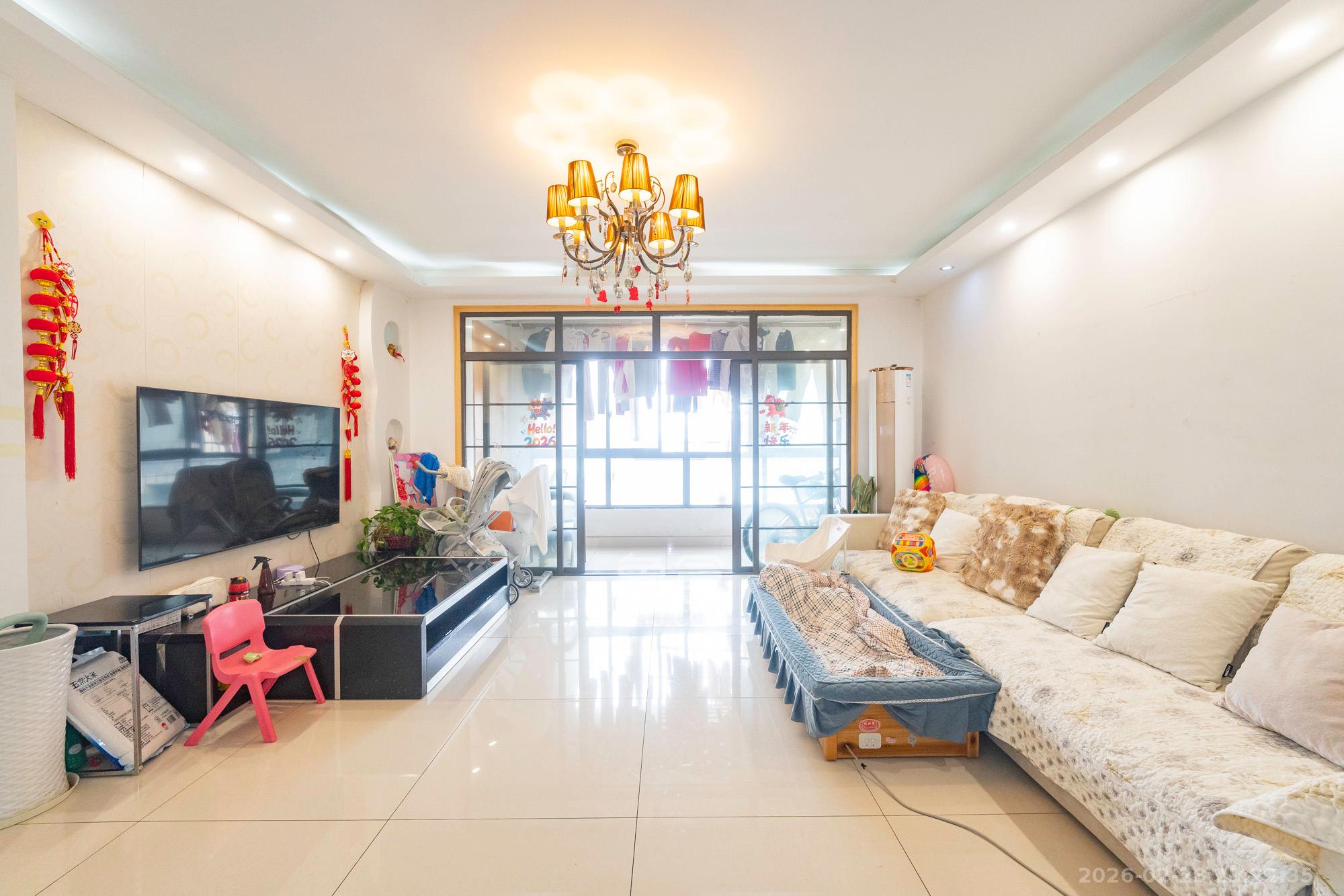 好望谷  3室2厅2卫    70.0万