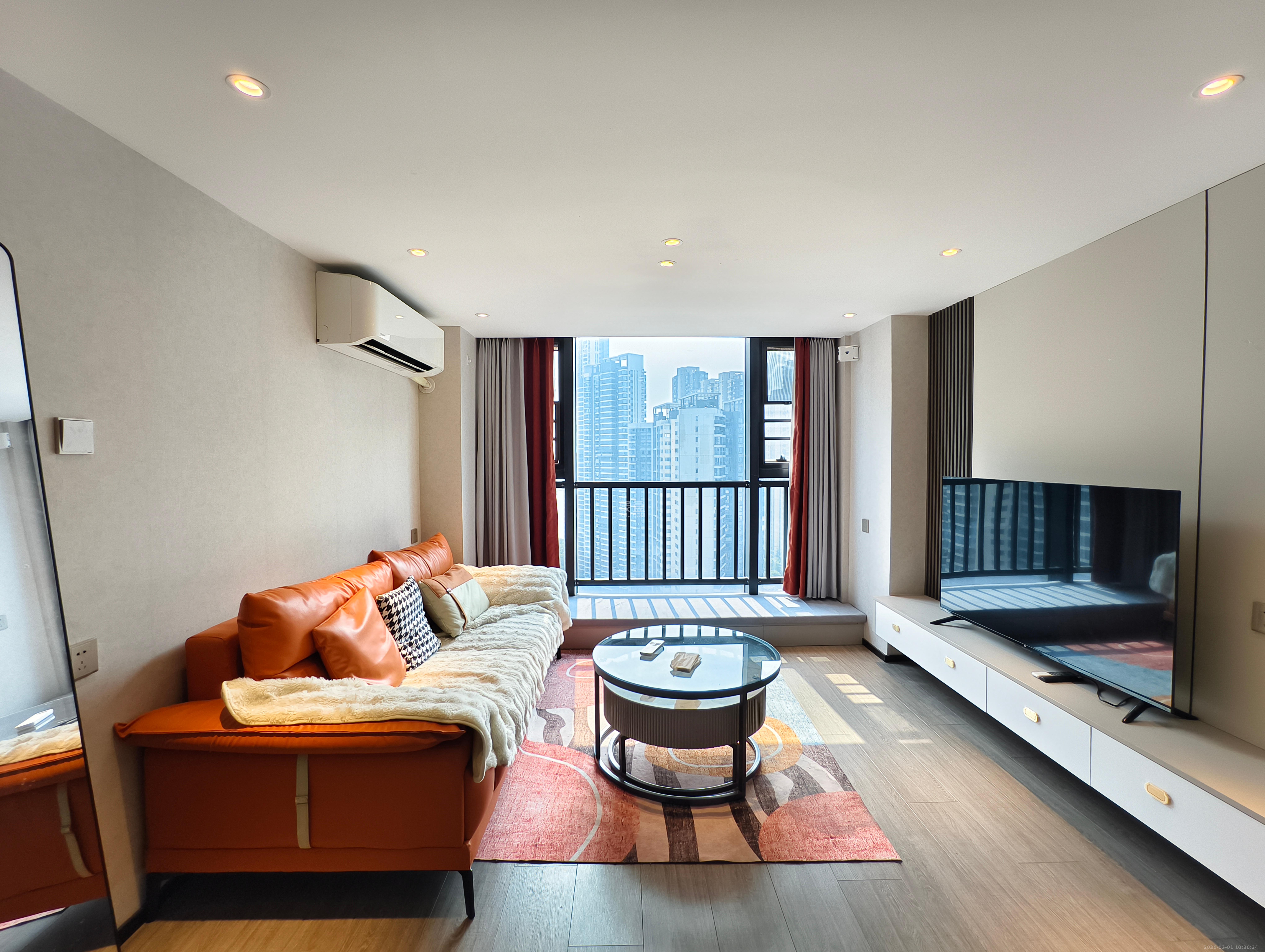 中一鲲出（鲲鹏府）  2室2厅1卫    2900.0元/月