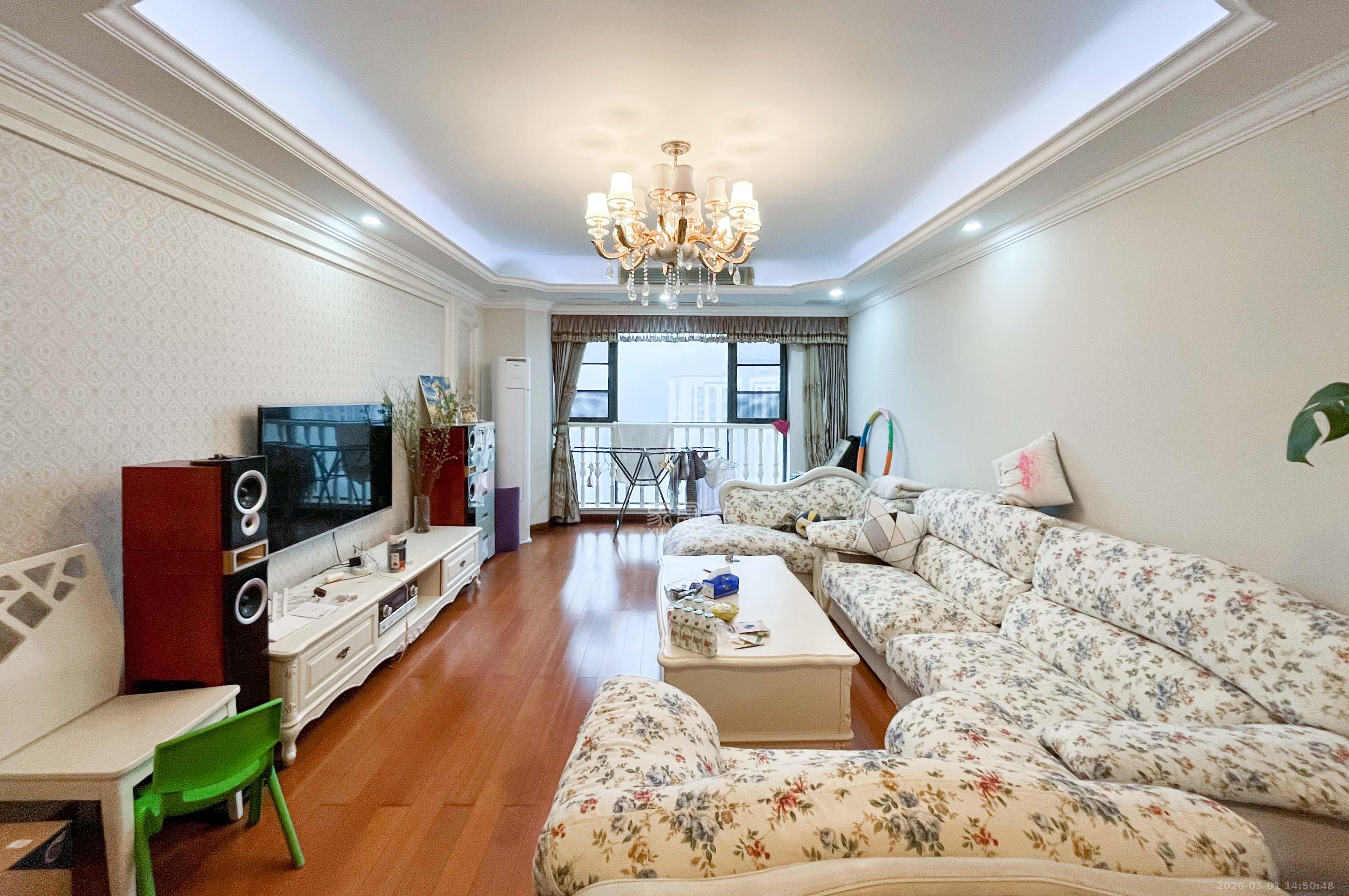 中海梅溪湖壹号  3室2厅2卫    150.0万