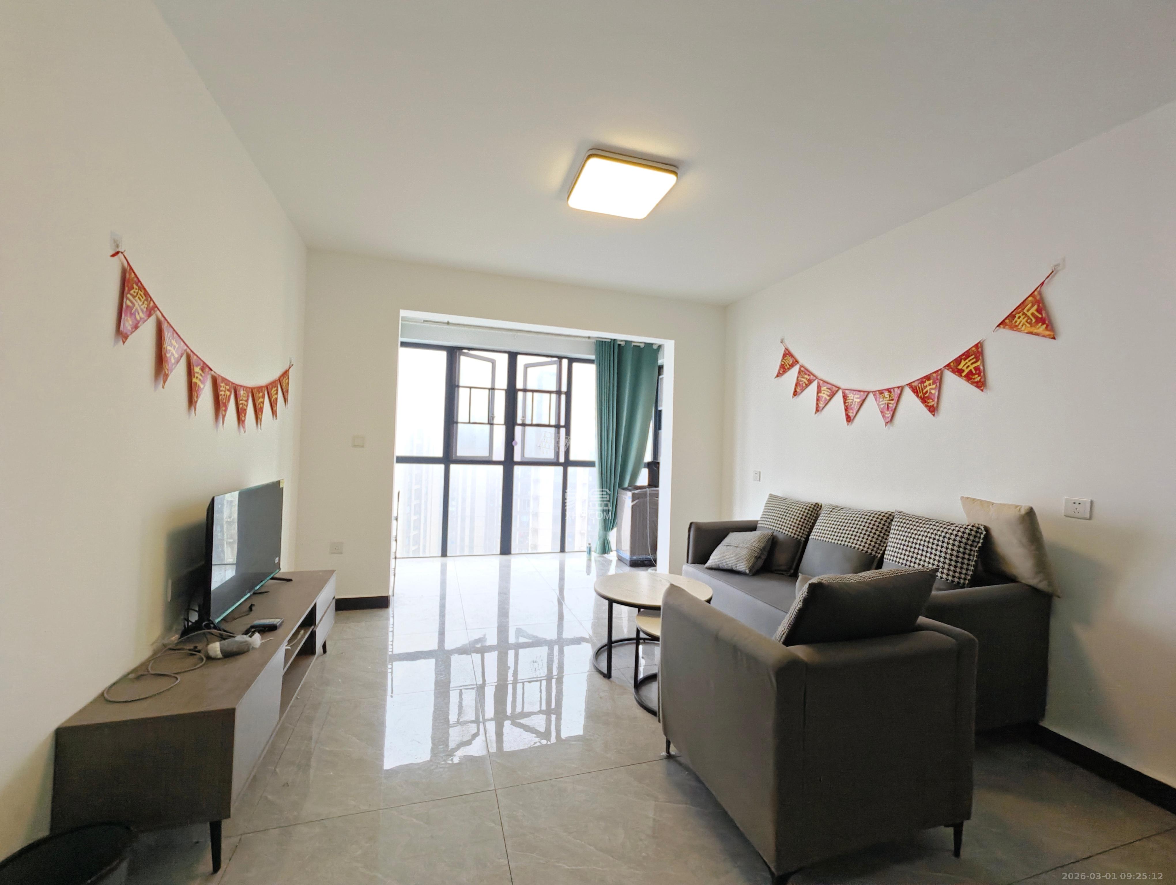 金侨风华府  3室2厅2卫    2600.0元/月