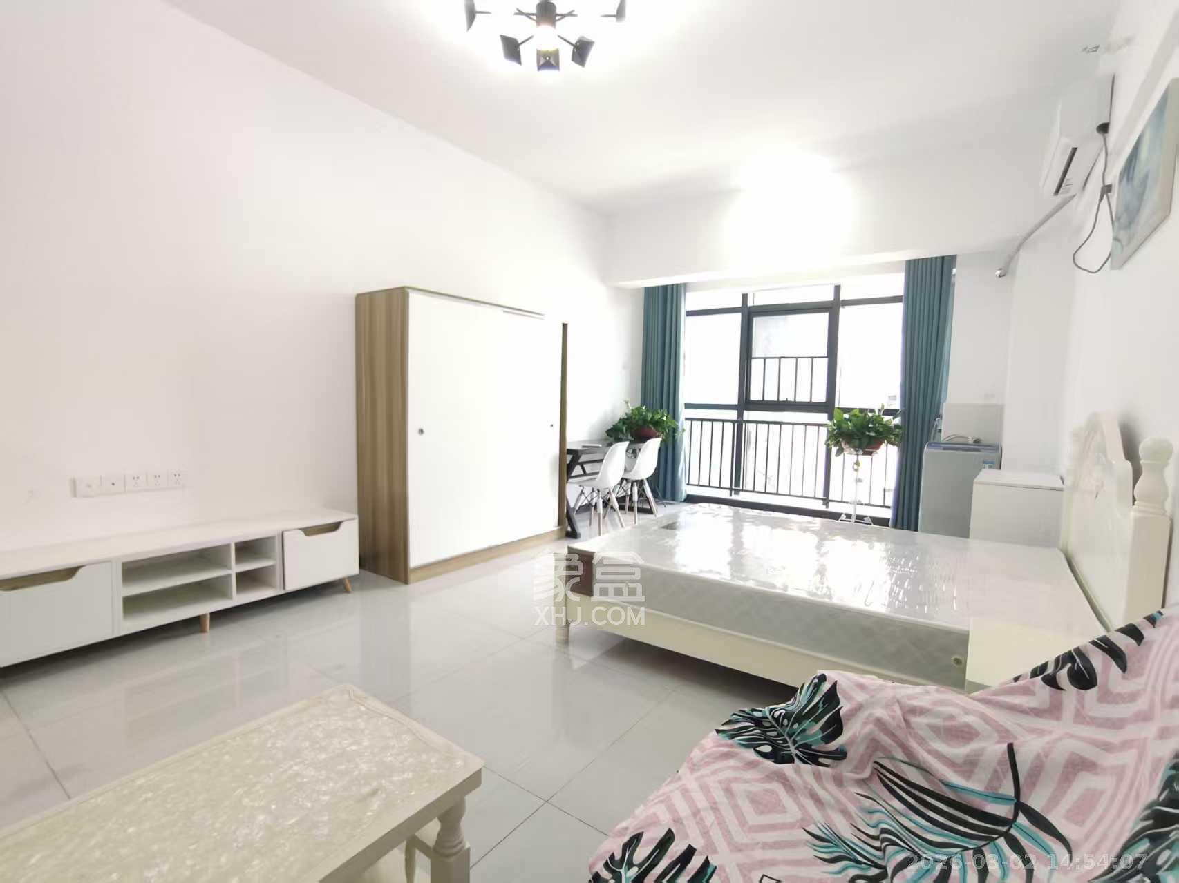 荣泰广场   50.0㎡      1300.0元/月室内图