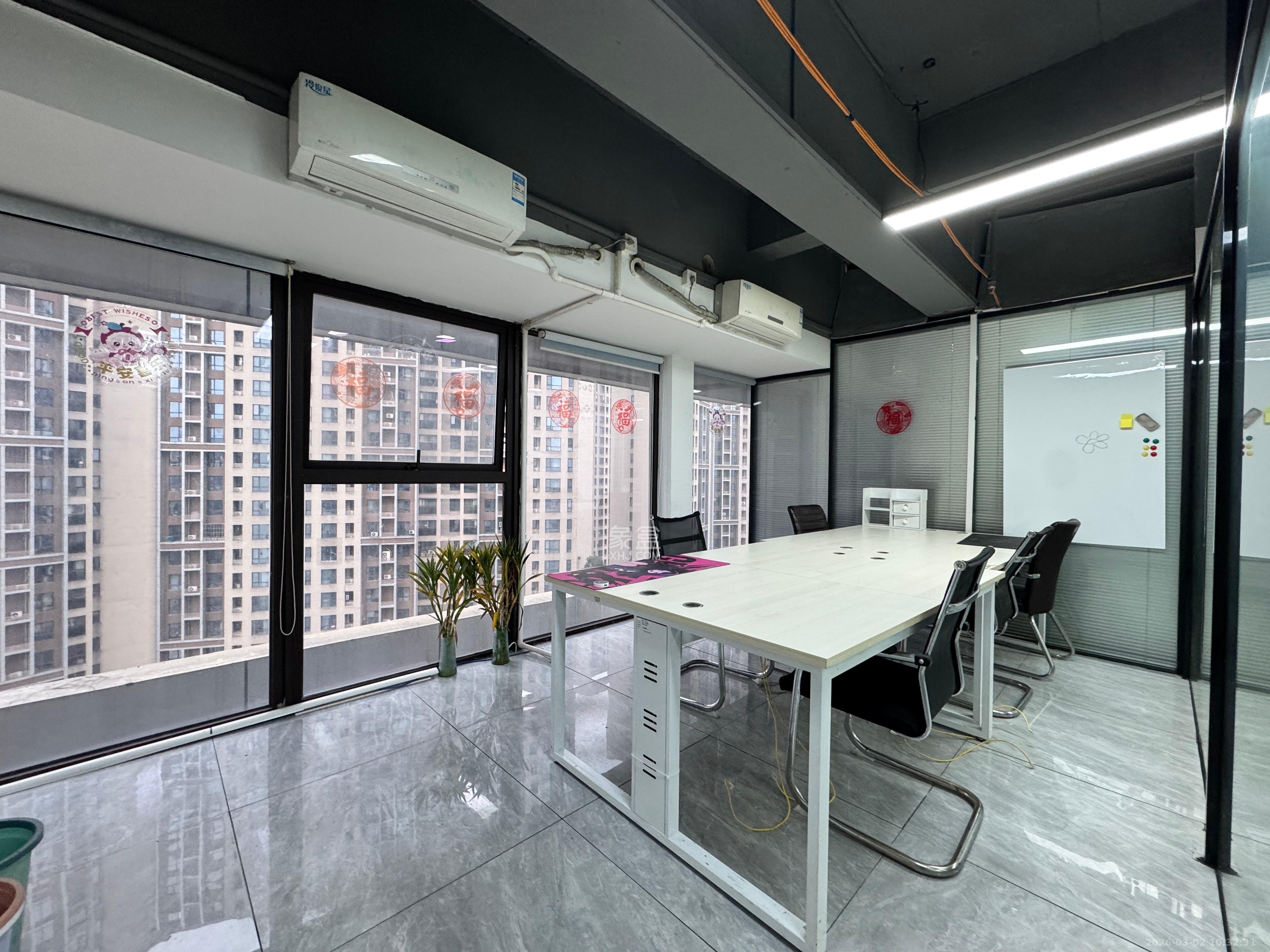 达美D6区   120.0㎡      6200.0元/月室内图