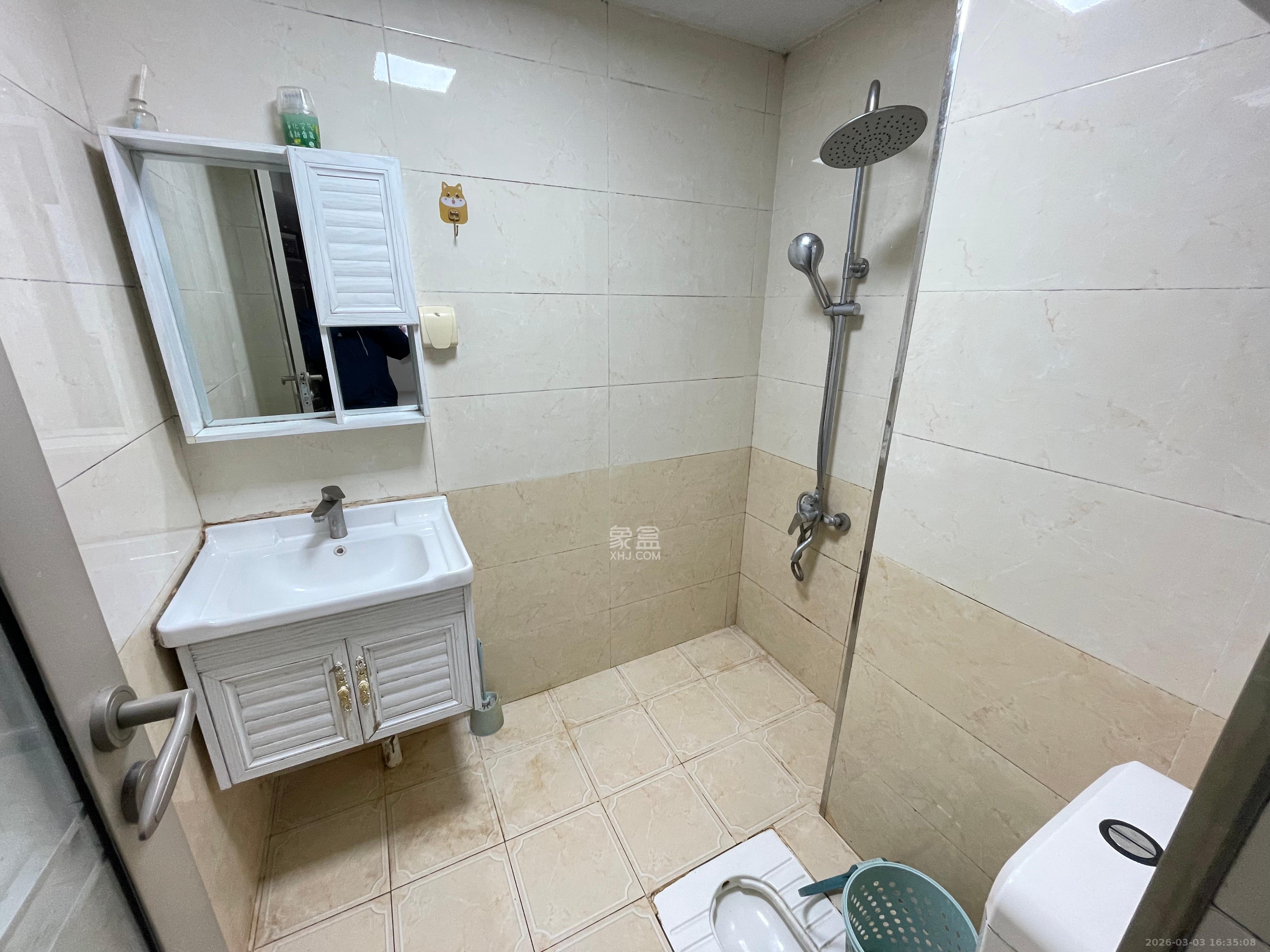 长房八方里（长房公园里）   59.0㎡      2100.0元/月室内图