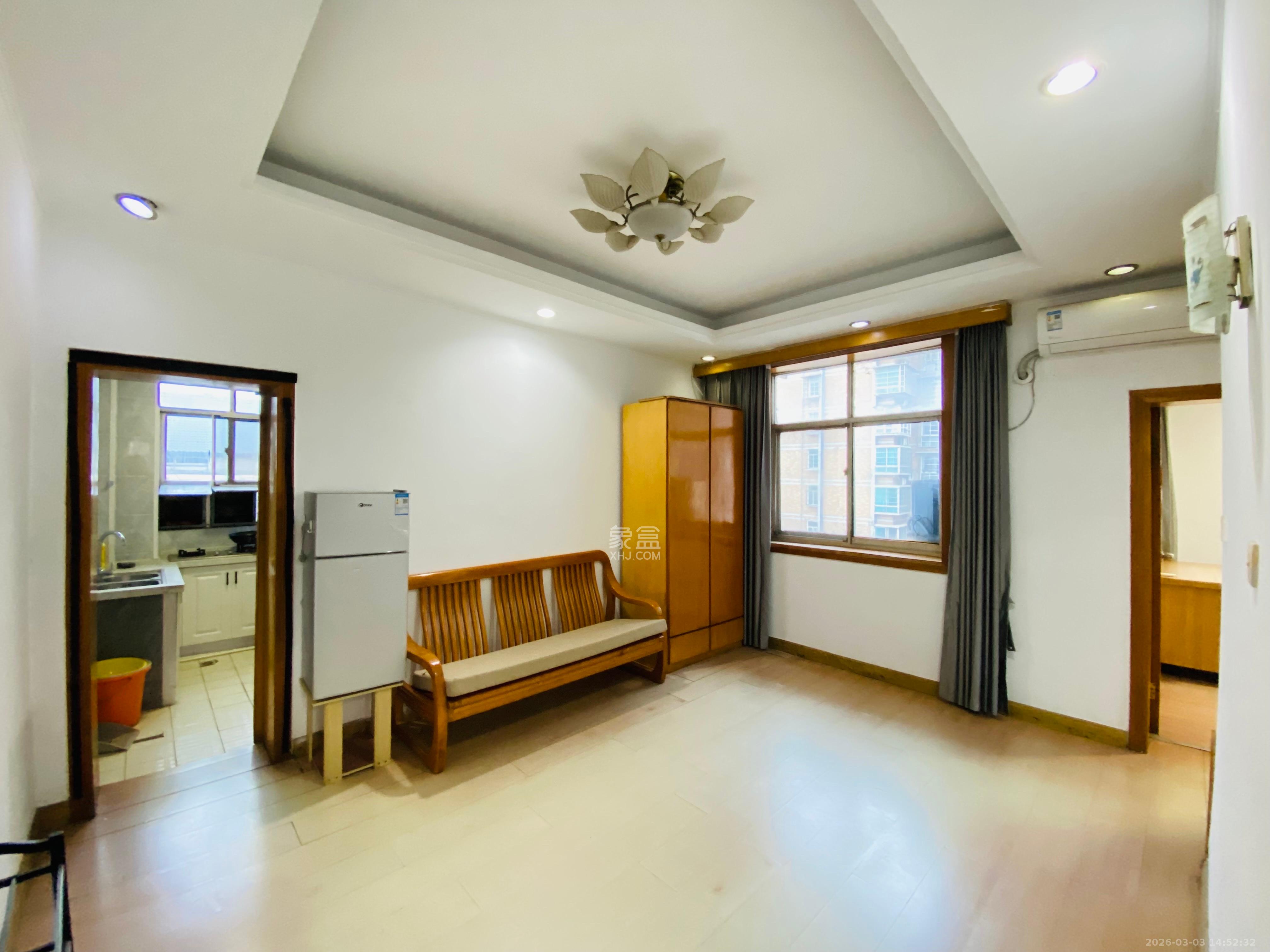 红龙庙小区  2室1厅1卫    1700.0元/月