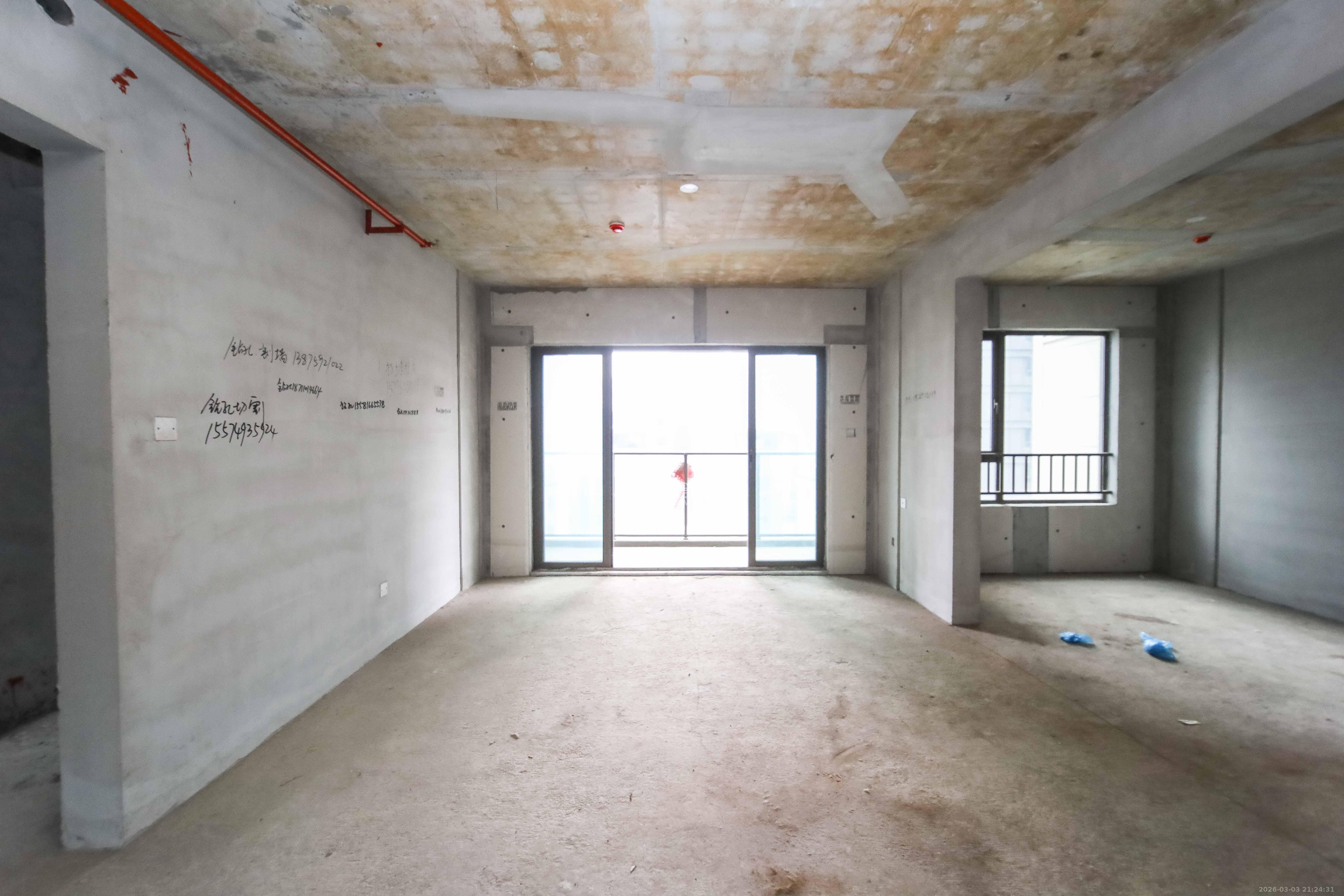 正荣滨江紫阙台  4室0厅0卫    145.0万