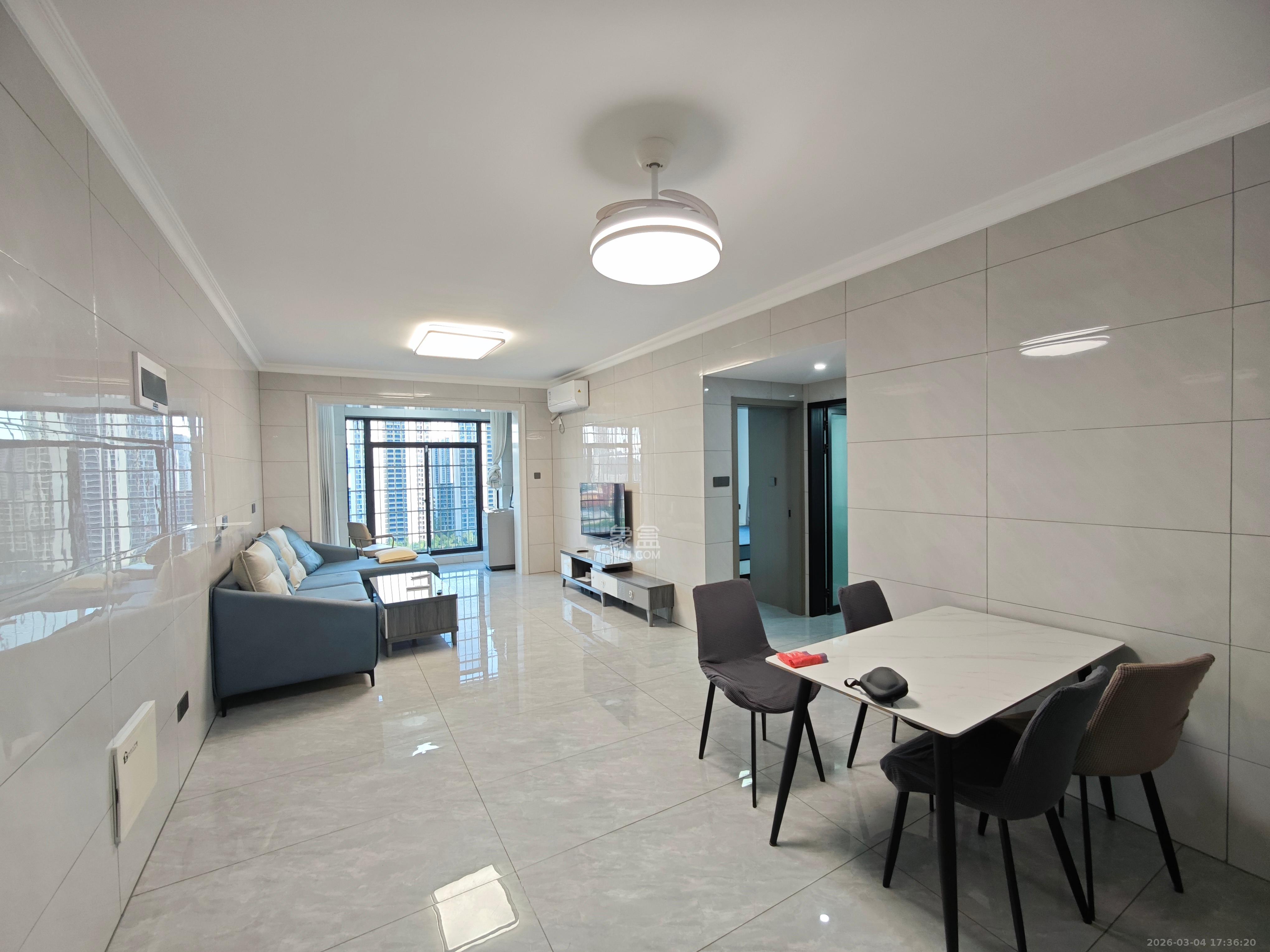 和润园三期  2室2厅1卫    2199.0元/月