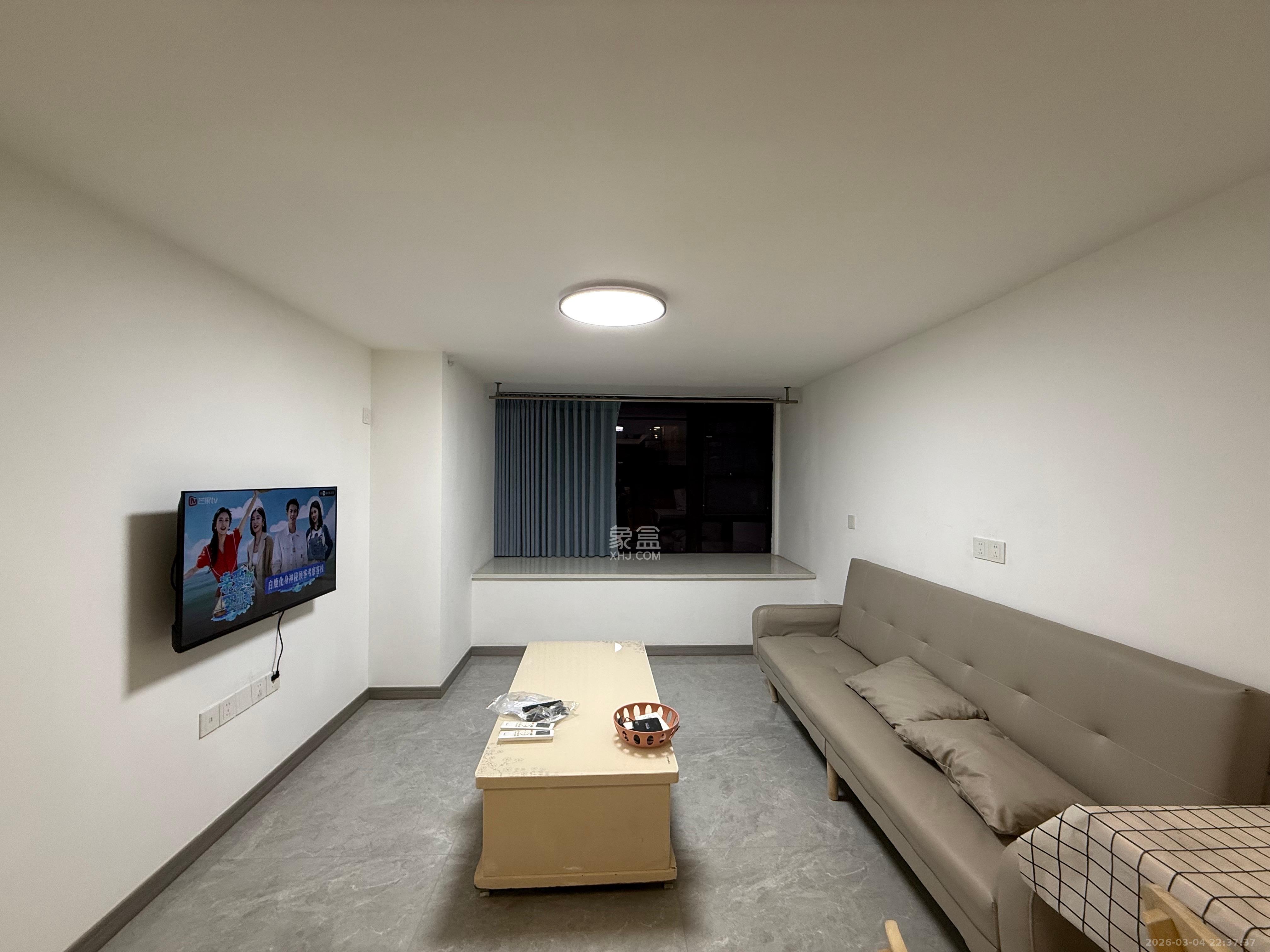 金茂建发泊悦  2室2厅1卫    1800.0元/月