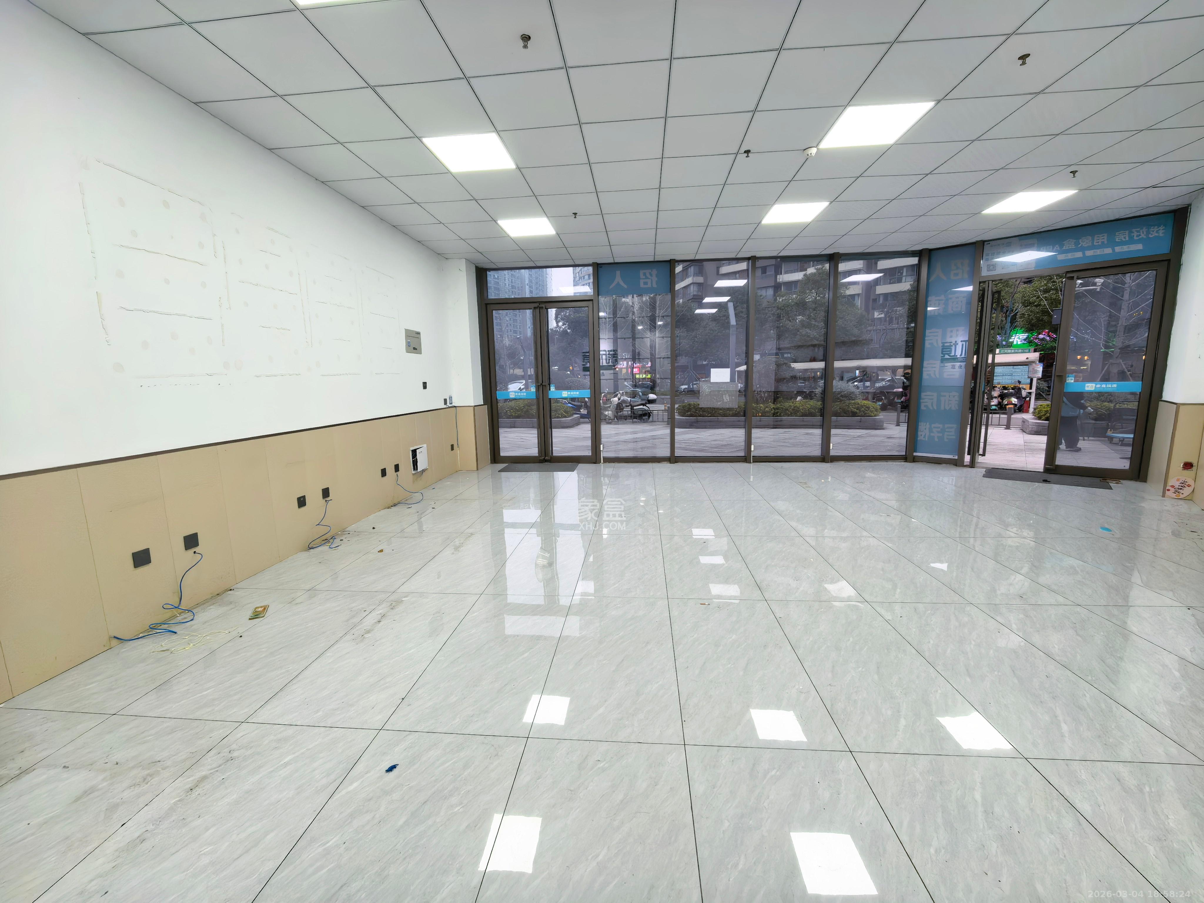 北辰瀚江府   67.45㎡      11000.0元/月