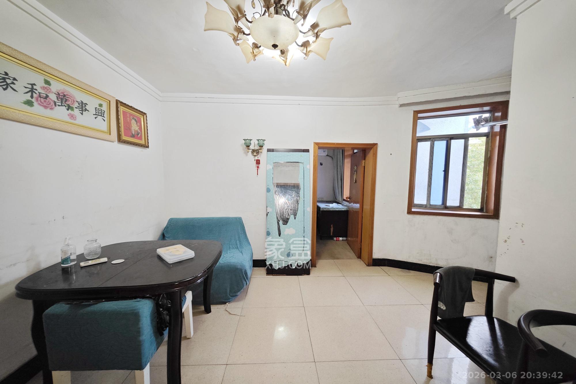 红花坡社区  2室1厅1卫    24.8万