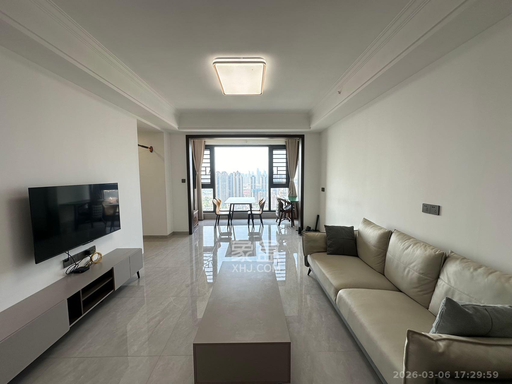 恒大清澜苑（恒大御景半岛四期）  3室2厅1卫    2800.0元/月