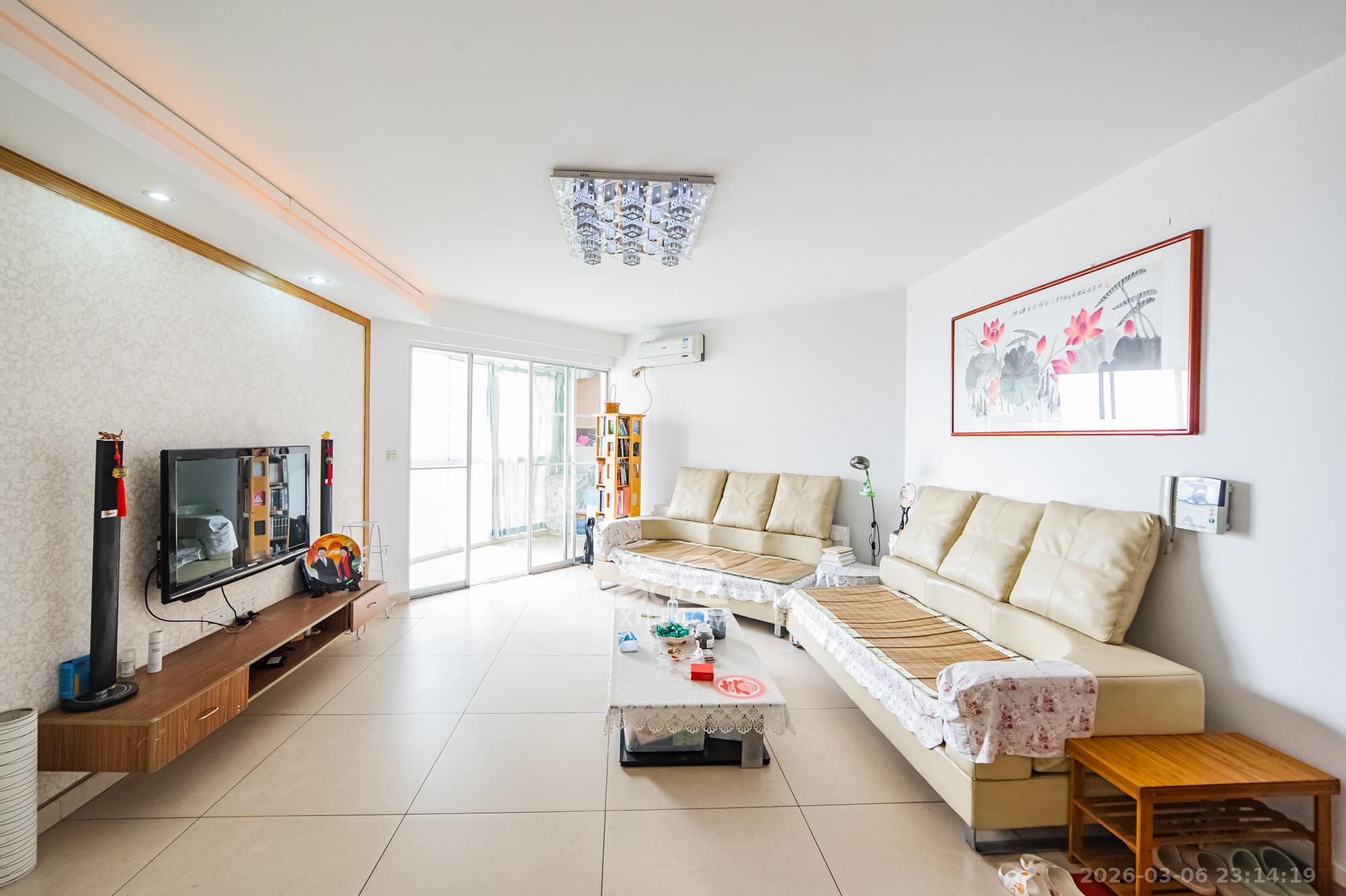 顺天黄金海岸  3室2厅2卫    86.8万