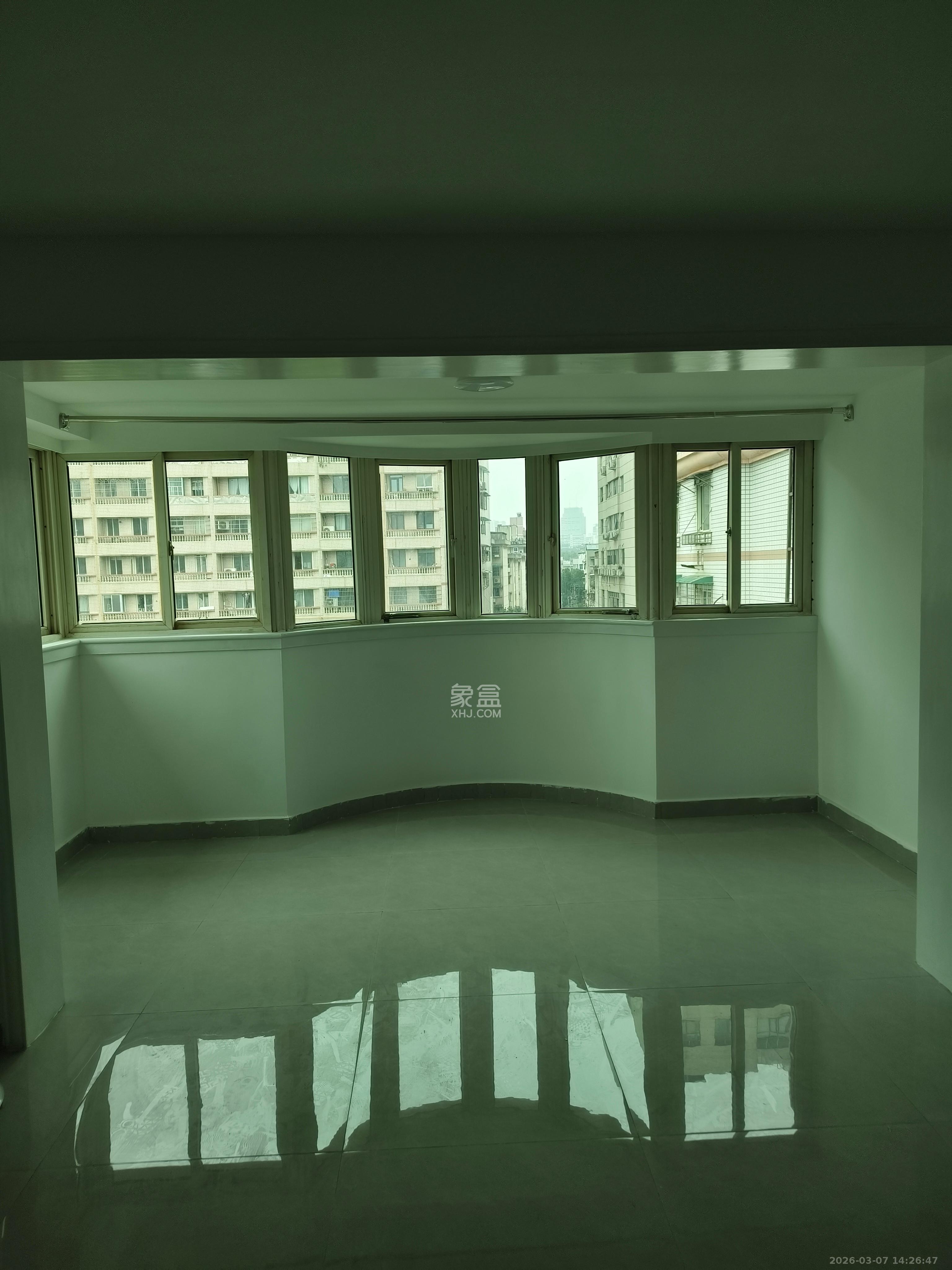 水月林公寓（建行宿舍）  3室2厅2卫    4200.0元/月